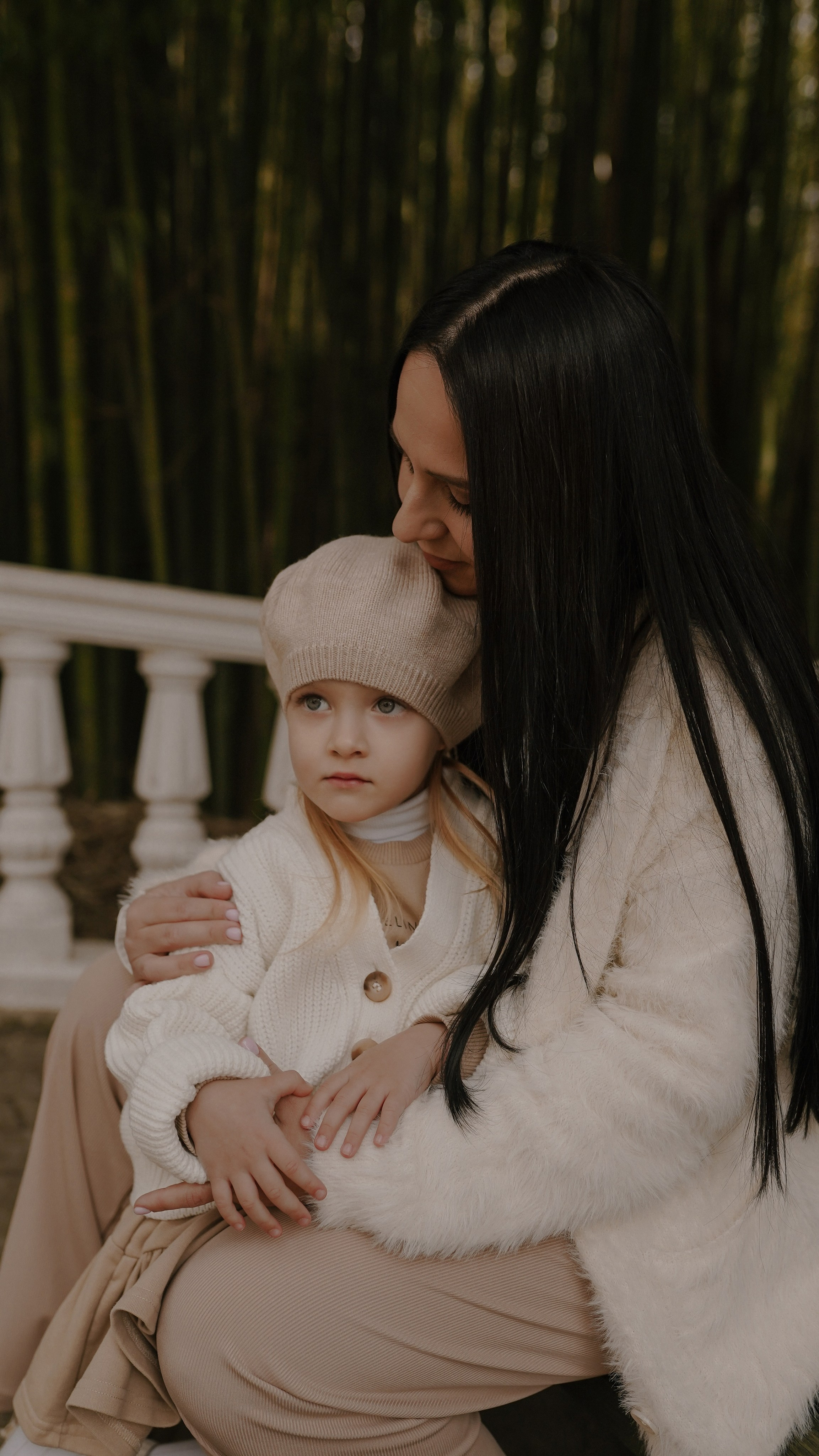 ЦВЕТЕНИЕ. Милана Довгаль - семейный фотограф и видеограф  в Адлере и Сочи