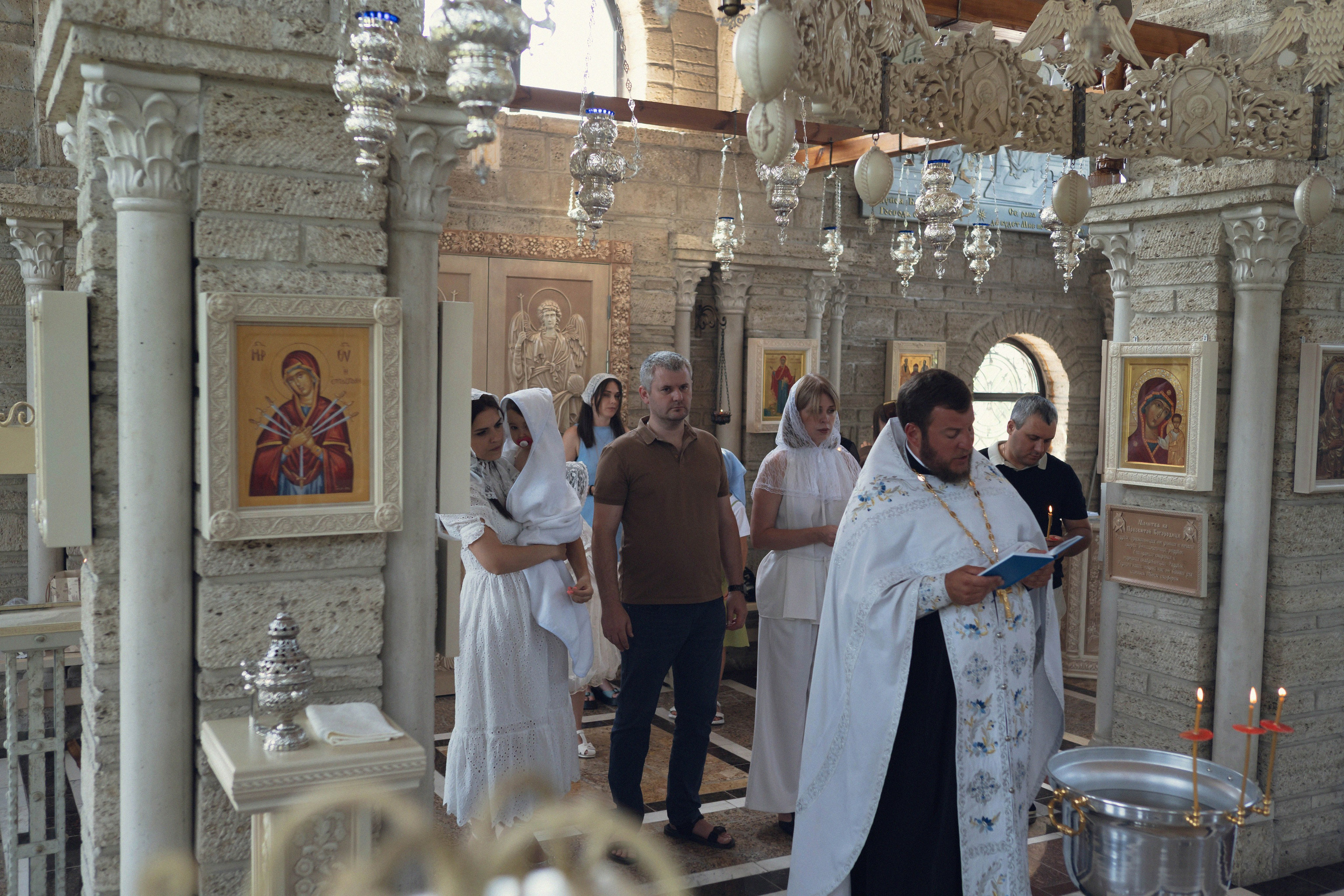 Таинство крещения Анны