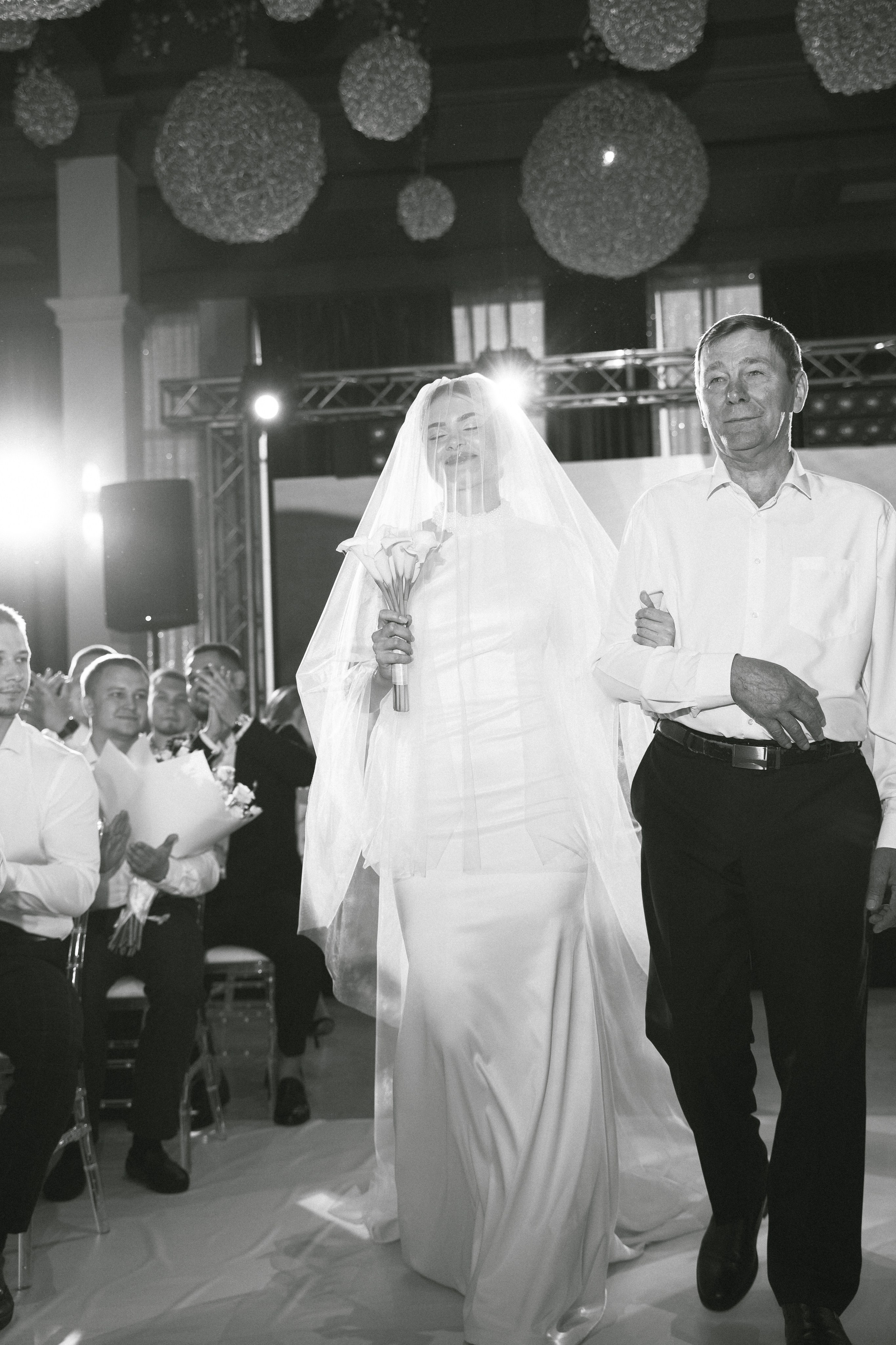 Роберт и Валерия. Свадебный фотограф в Сургуте