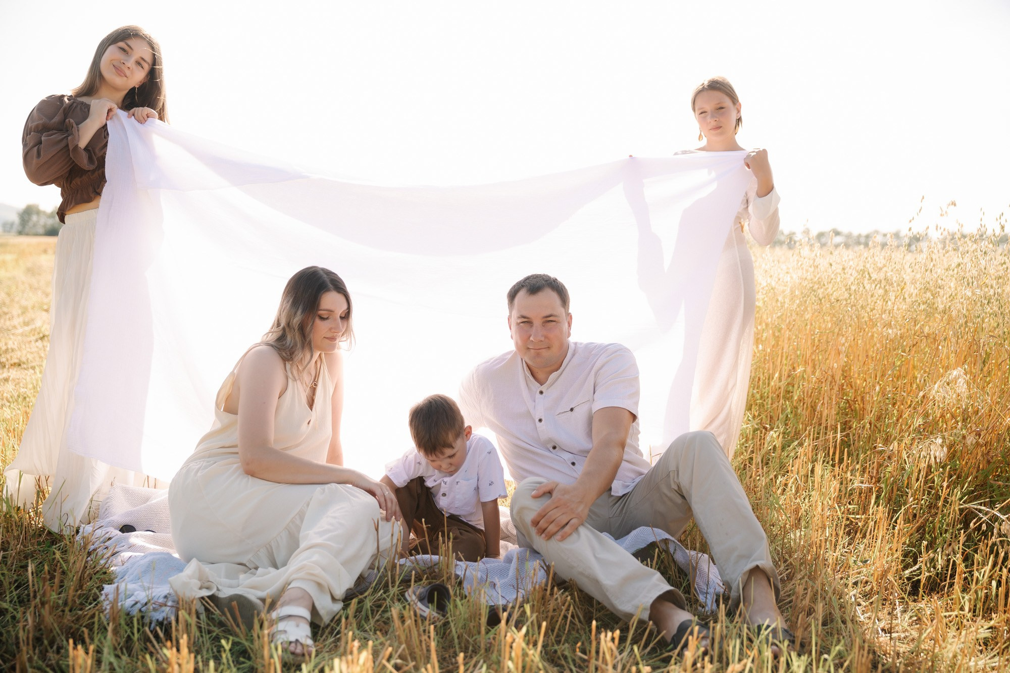 Александр, Алёна, Арина, Алиса, Арсений. Фотограф Любовь Щербинина