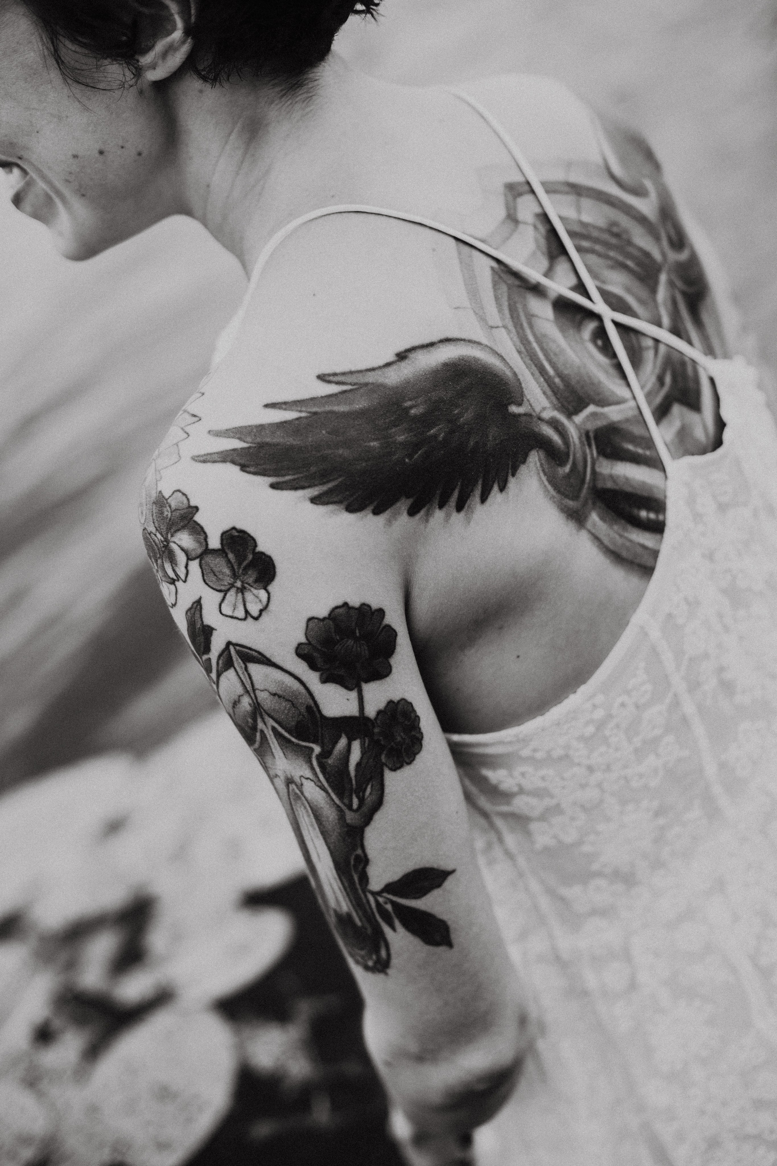 Есенин у реки. Фотограф в Нижнем Новгороде