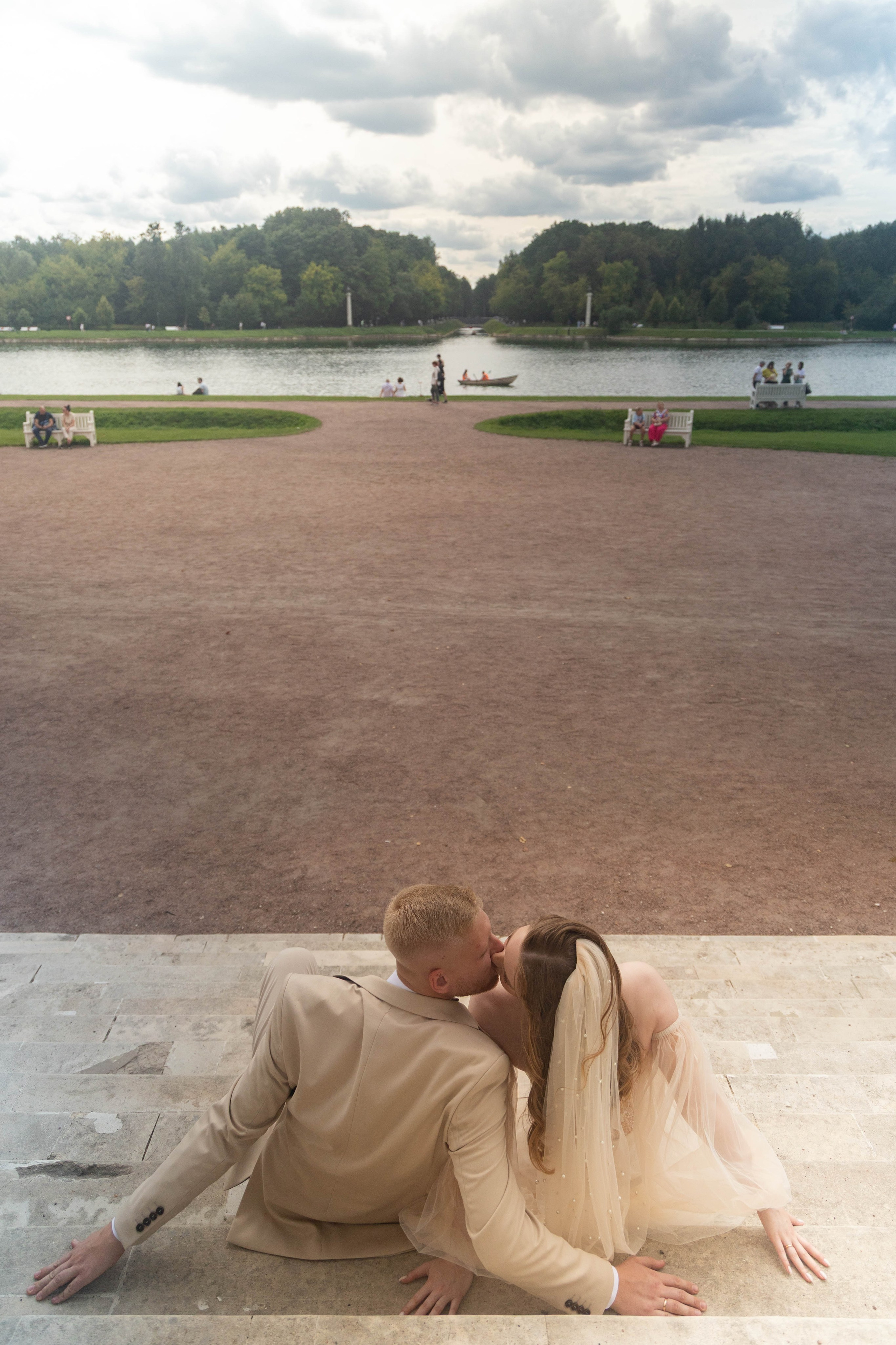 Свадебная фотосессия свадебный фотограф Татьяна Марсуверских свадебная фотопрогулка Москва Жуковский. Фотограф для маркетплейсов, фотоуслуги в Жуковском Татьяна Марсуверских