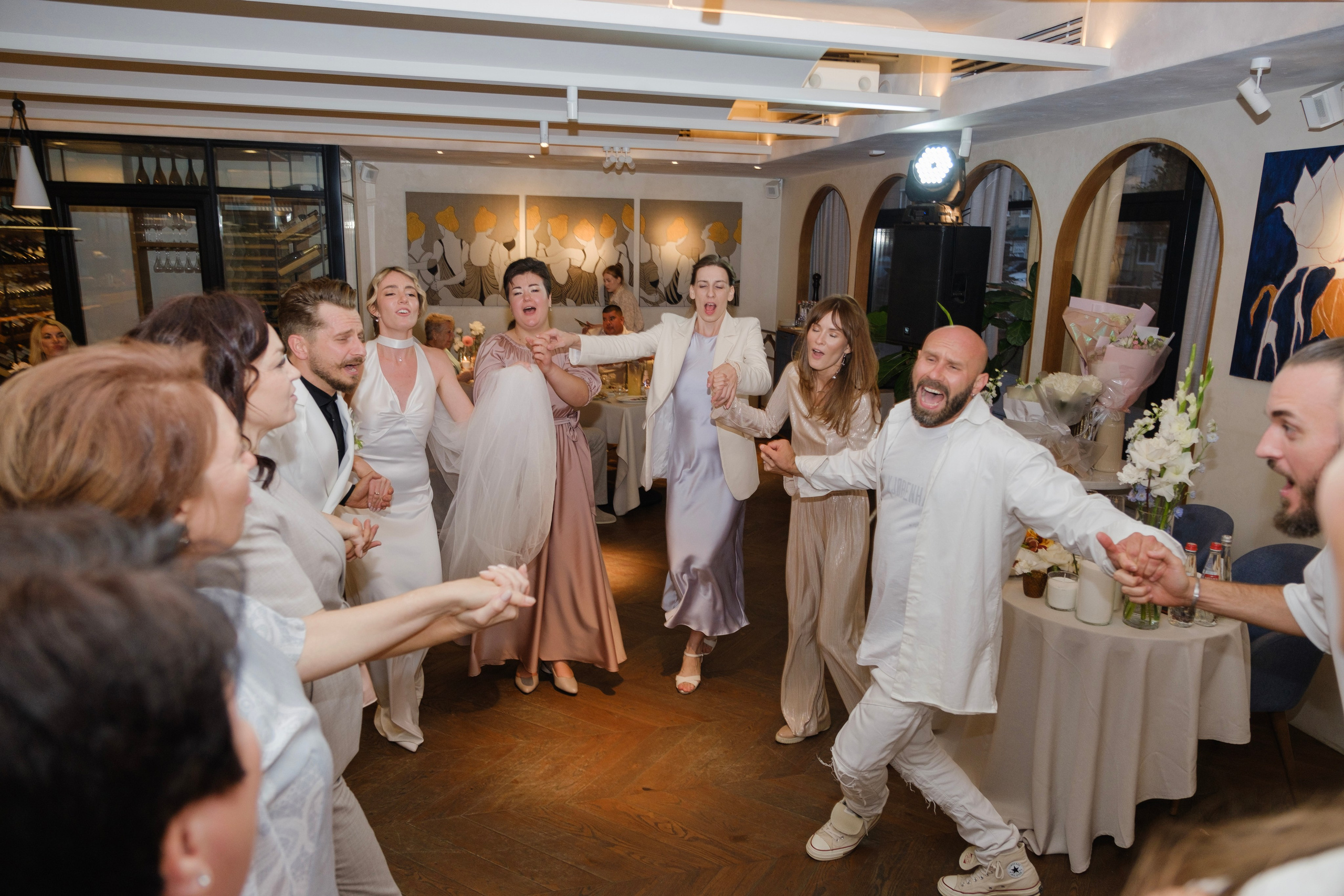 Alexander Alina. Wedding photographer