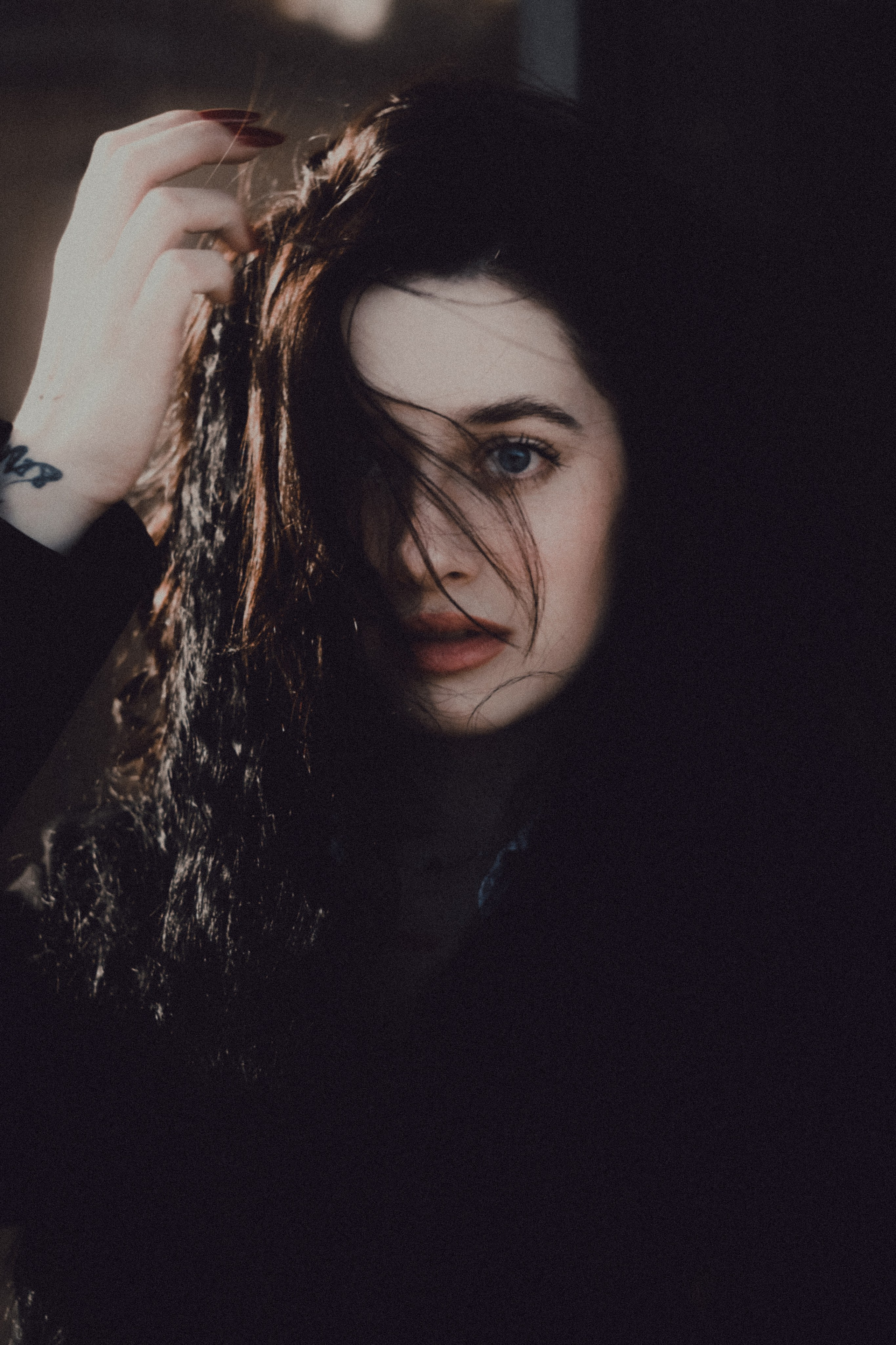 NASTYA. MAX TIHANKOV