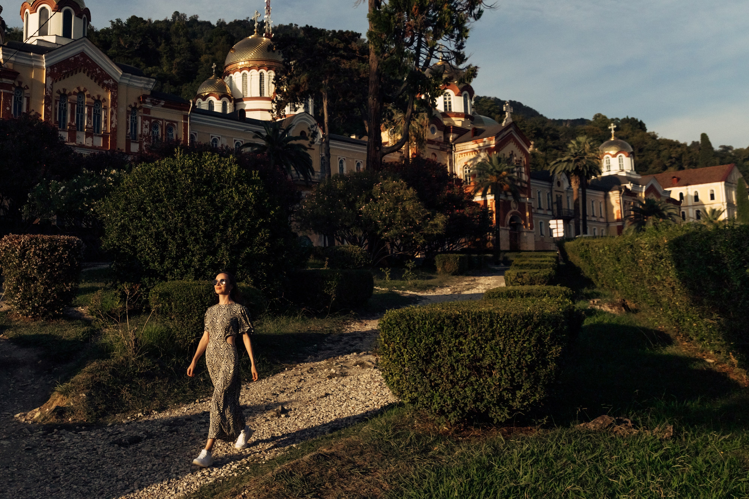 Индивидуальная и портретная фотосессия Сочи. Свадебный фотограф в Абхазии, Сухум, Гагра, Сочи