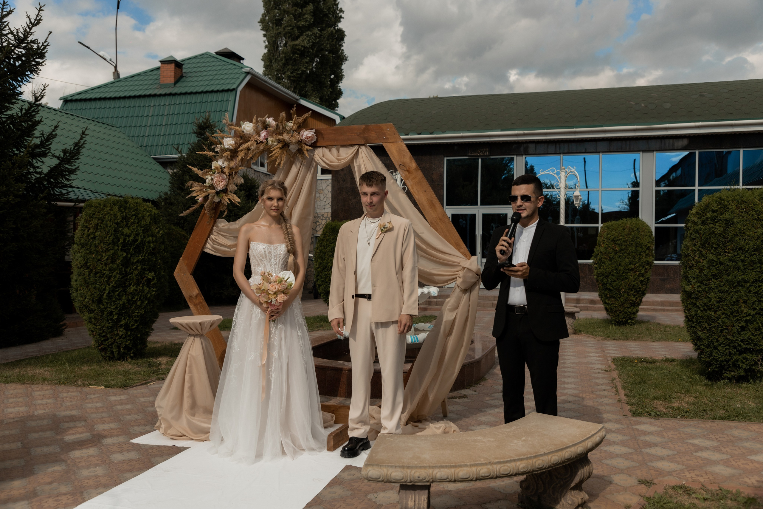 Роман и Александра (банкет). Свадебный фотограф Ангелина Сунгатулина | Саратов | Балаково | Вольск
