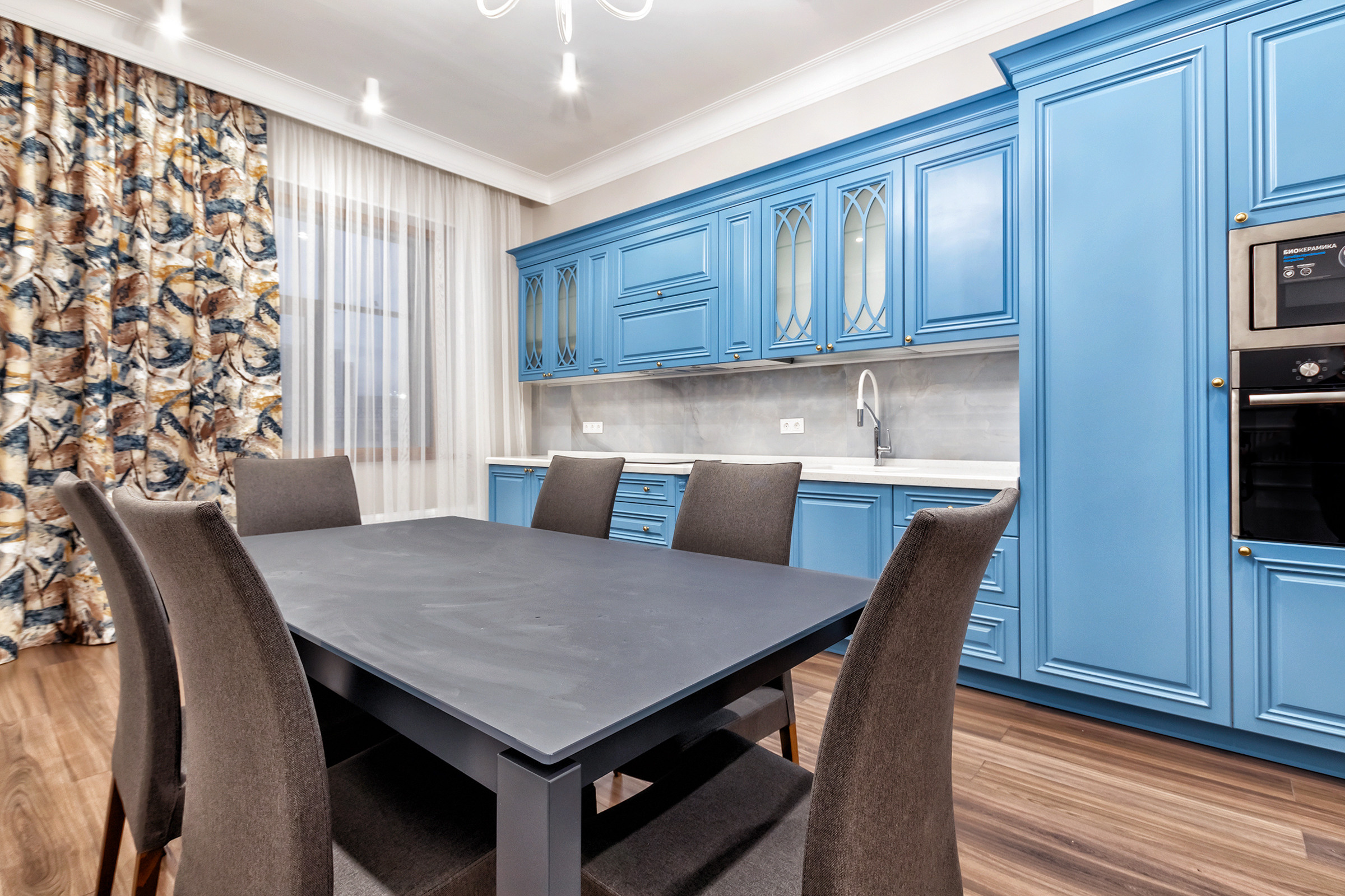 Интерьерная и рекламная фотосъемка в Астане. Профессиональный фотограф в Астане