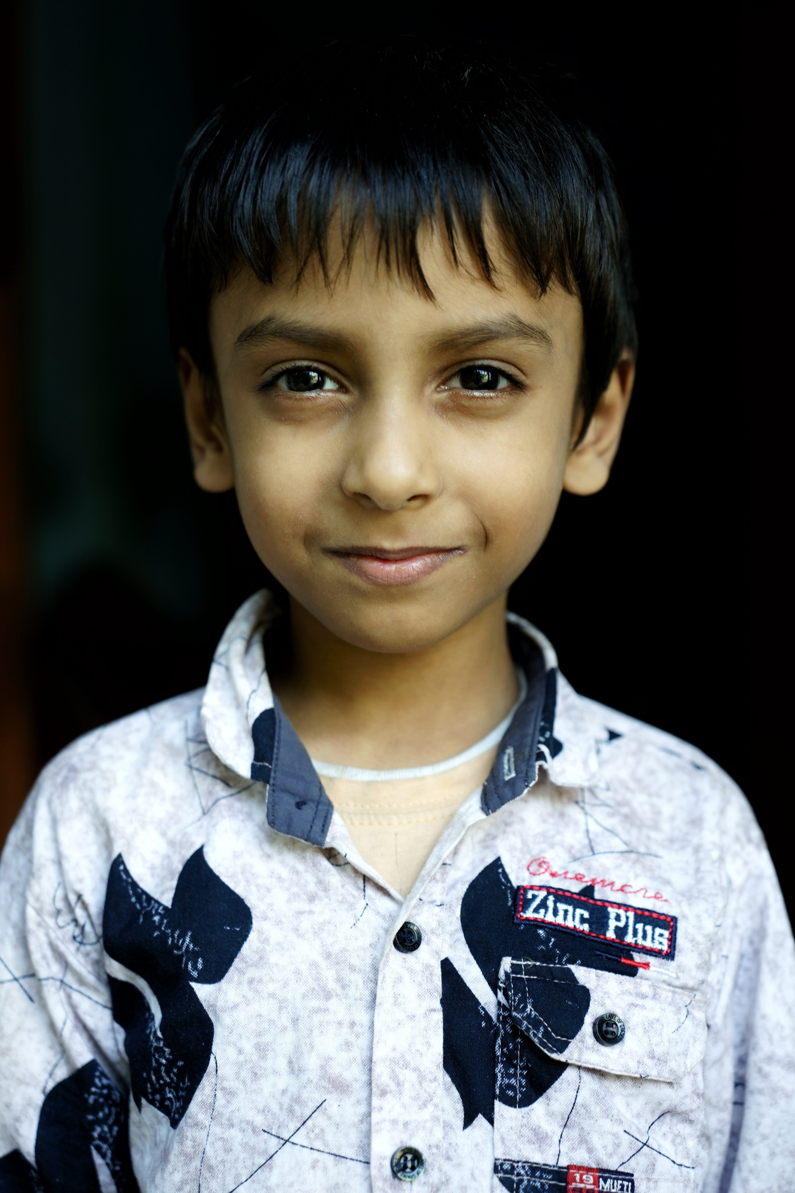 Bangladesh. Little people. Portrait and reportage photographer Rezeda Iuzmeeva