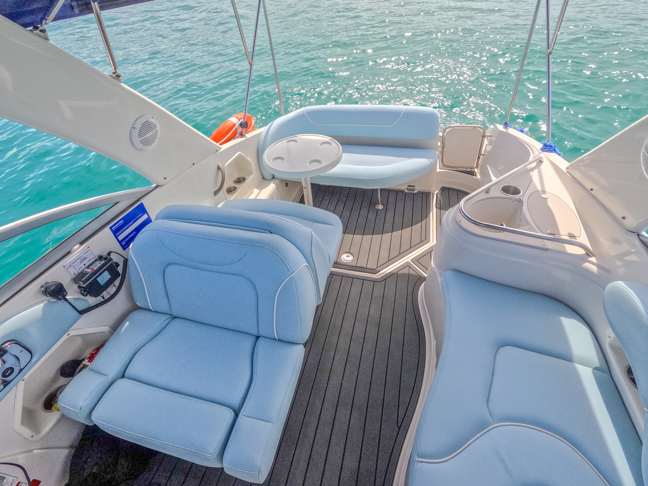 Катер Грейс Аренда Яхты в Сочи Яхтанаморе YACHTANAMORE