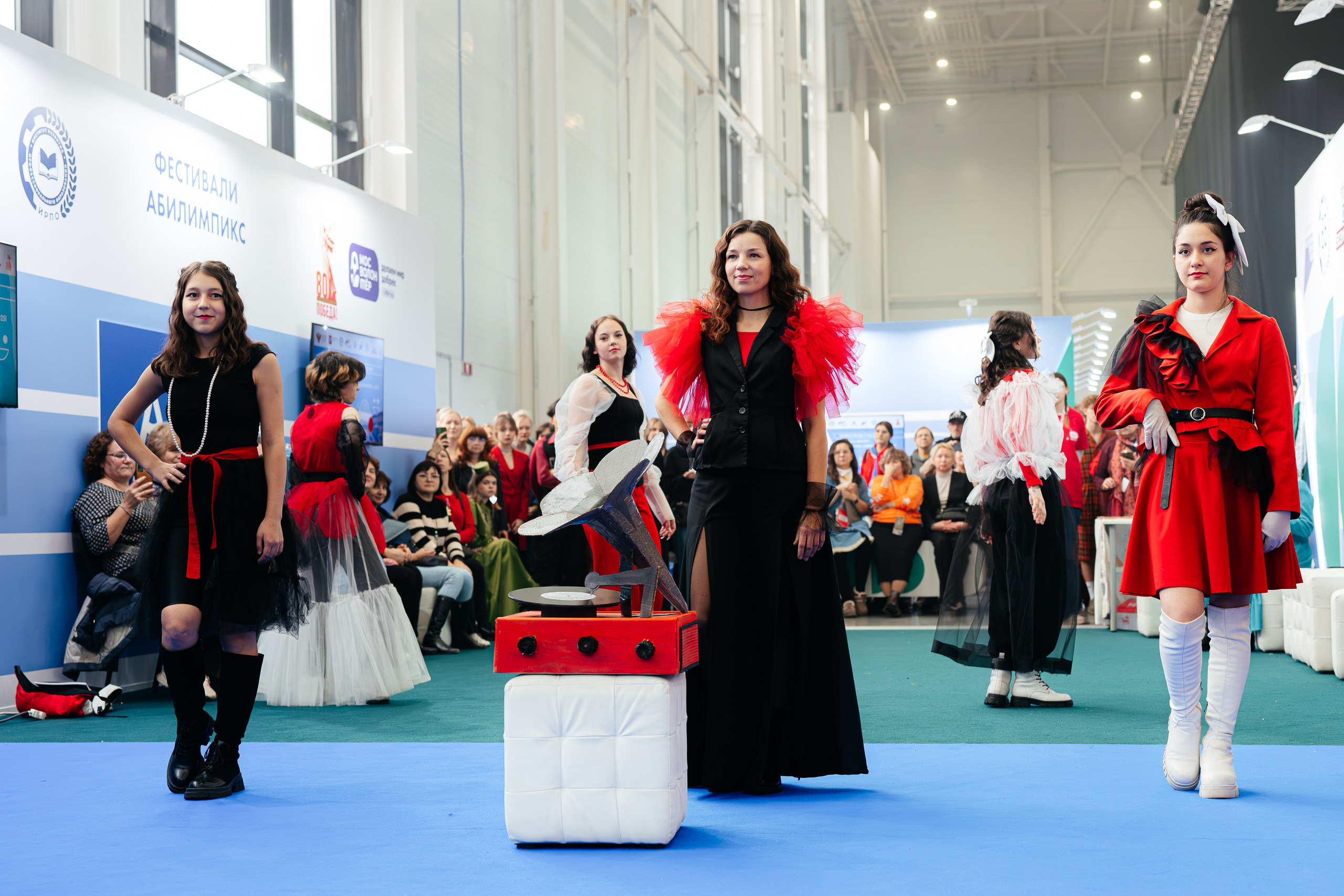 Абилимпикс 2025. Коммерческий фотограф в Санкт-Петербурге Анна Кобзарь