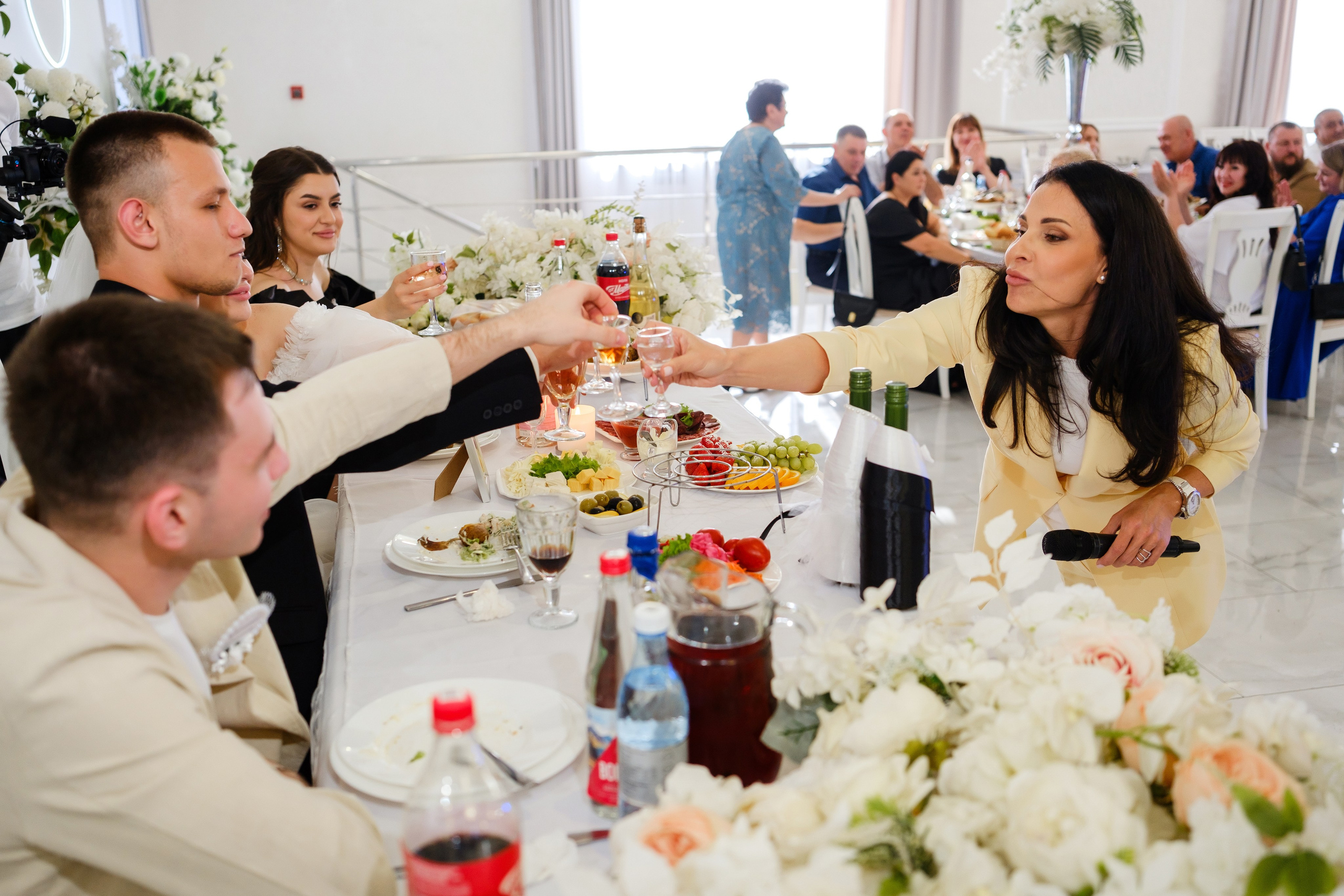 Тазабег и Диана. Свадебный фотограф | репортаж | праздники | крещение