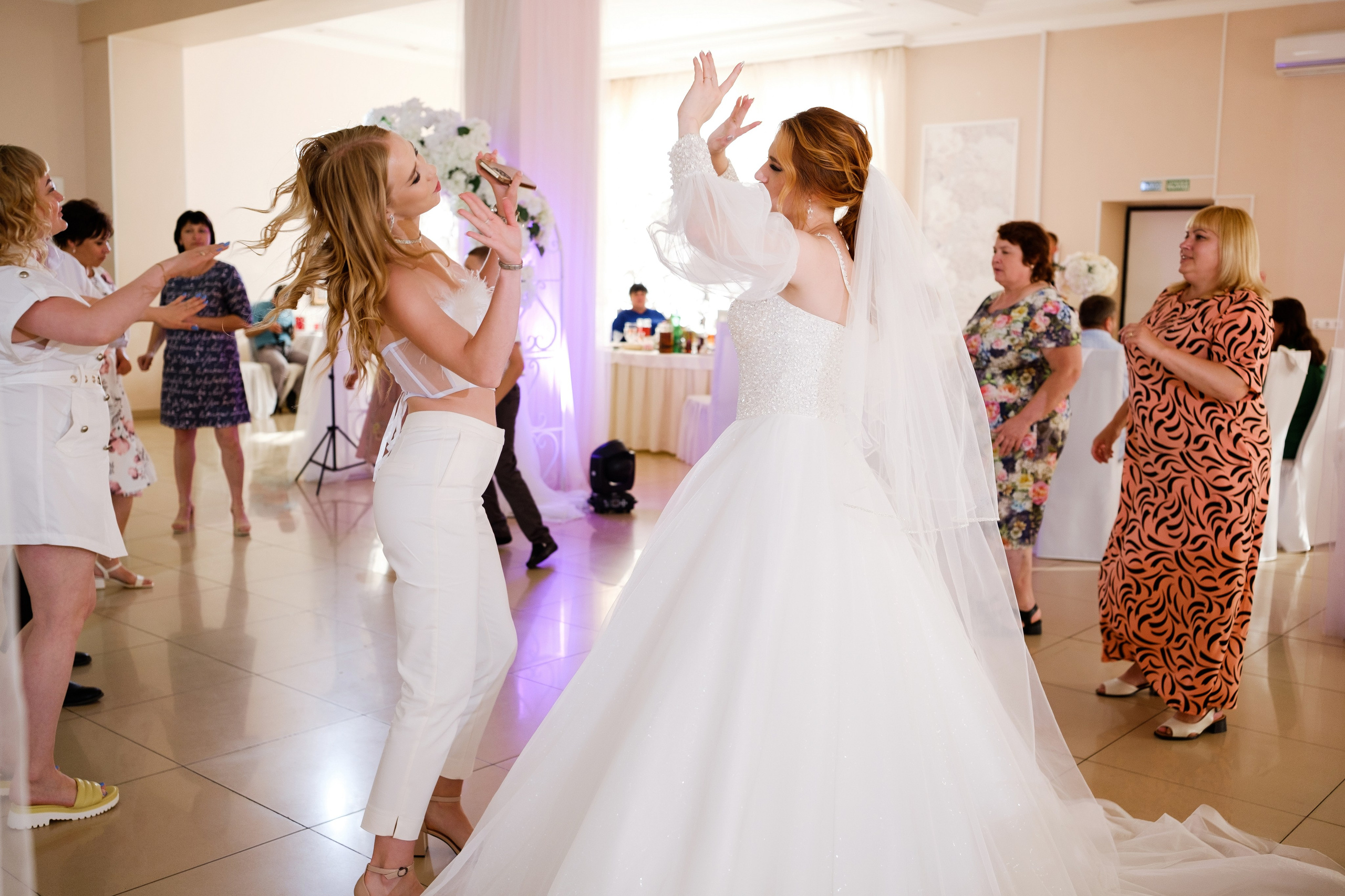 Максим и Ольга. Свадебный фотограф | репортаж | праздники | крещение