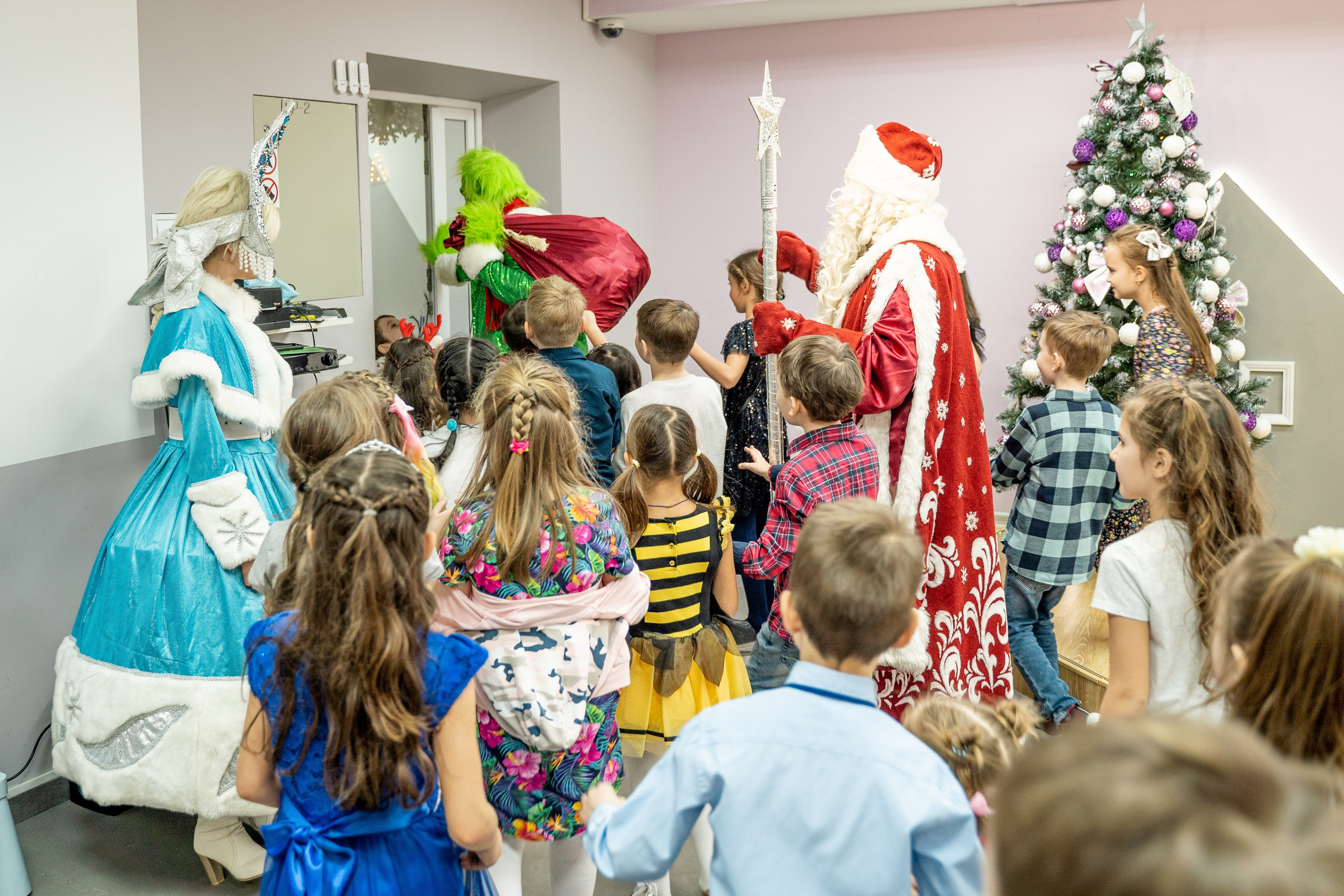 1 гимназия Новогодний утренник. Свадебный и репортажный фотограф в Уфе| Осетрова Ольга