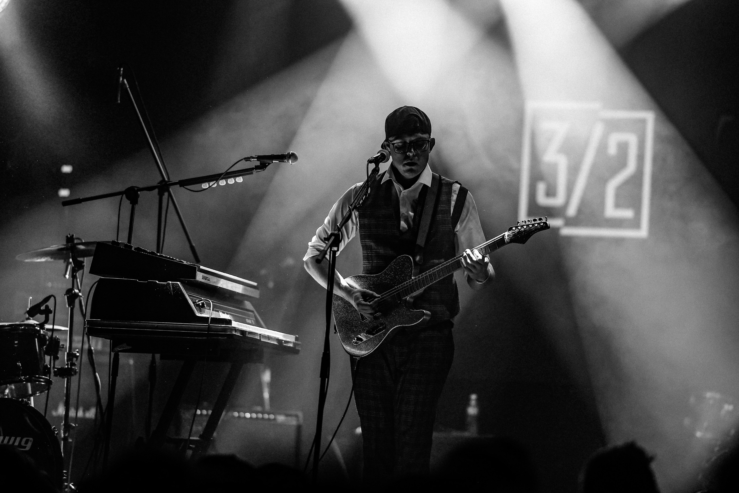 ТРИ ВТОРЫХ @PRAVDA CLUB