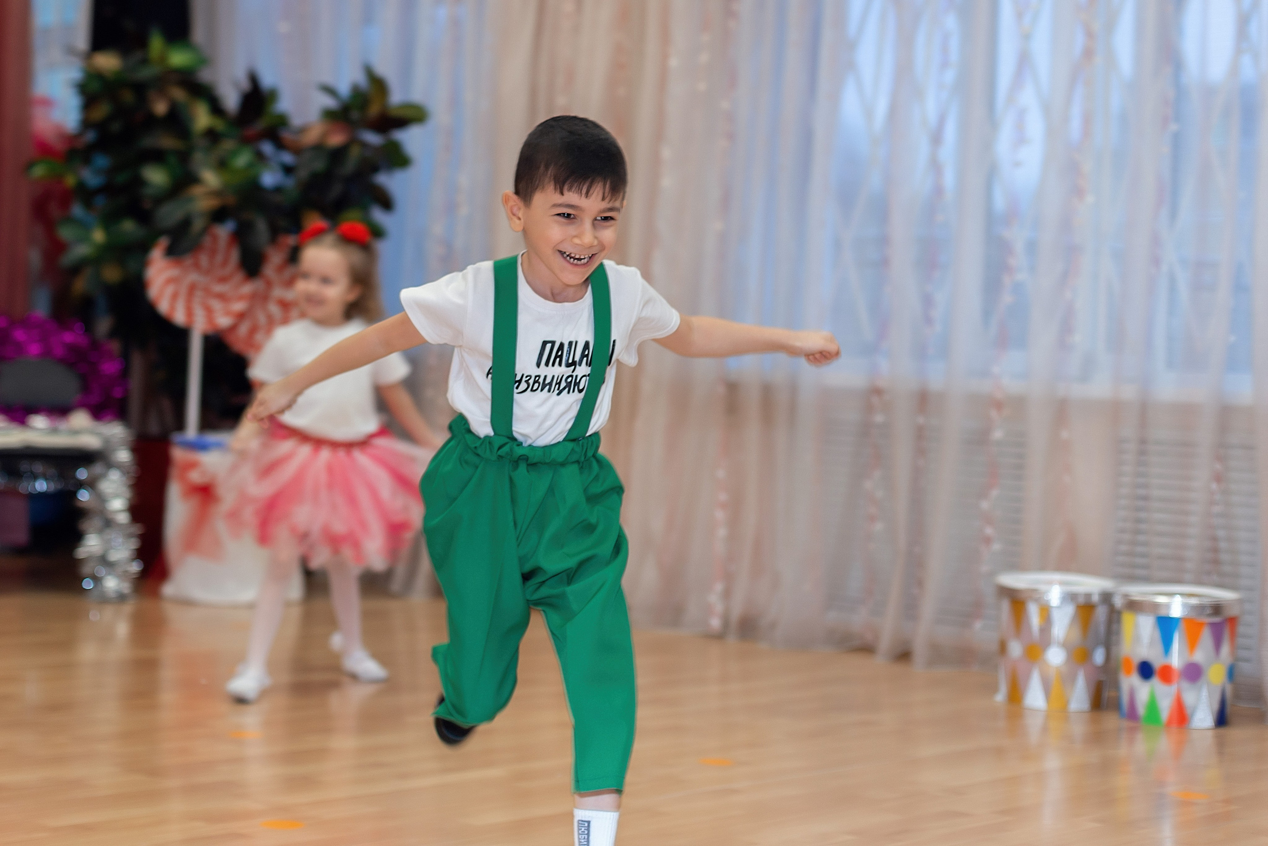 Утренник_"Карамельная фабрика» 2024. Семейный фотограф в Санкт-Петербурге