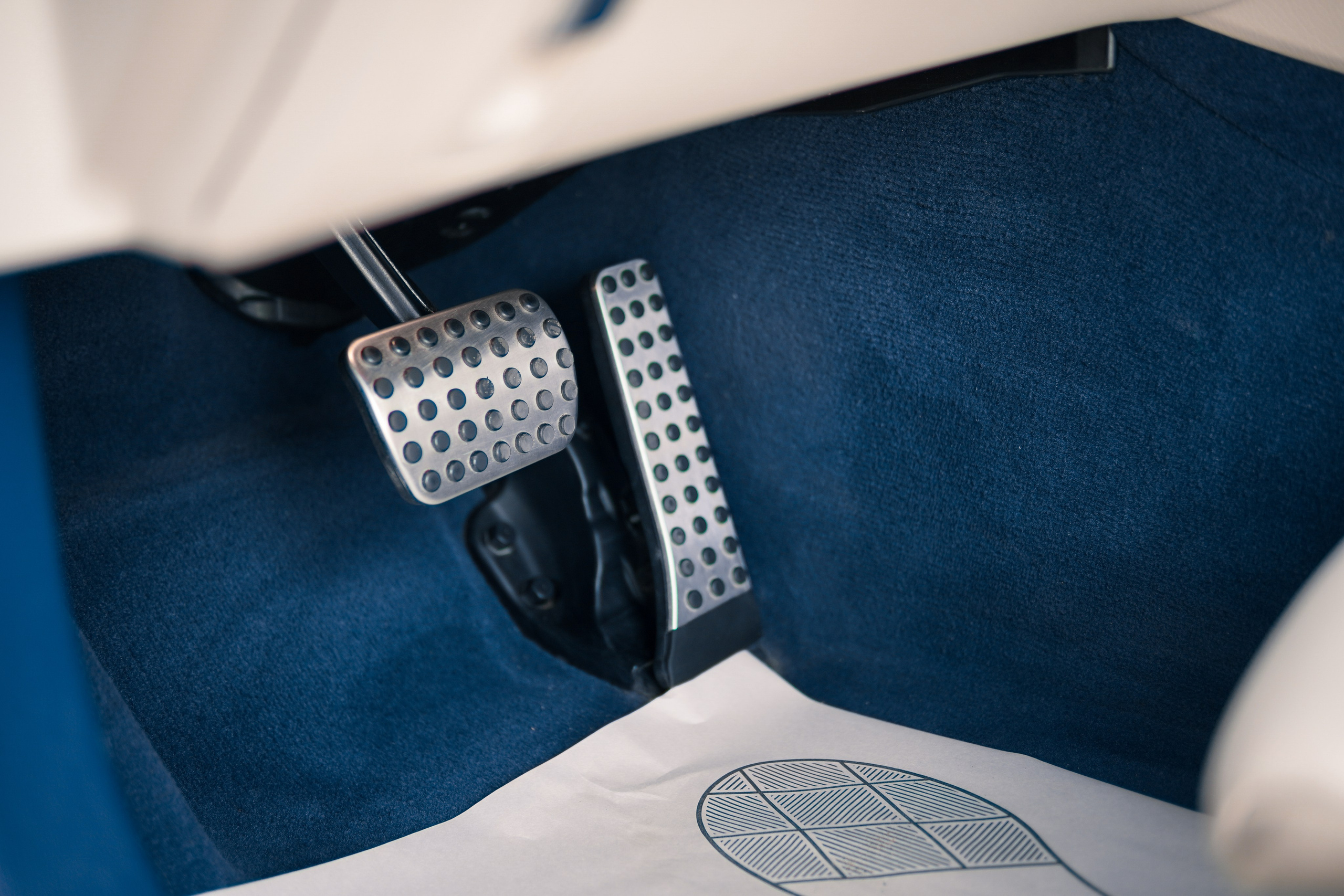 Mercedes Benz E200 Coupe. AutoAlexArt