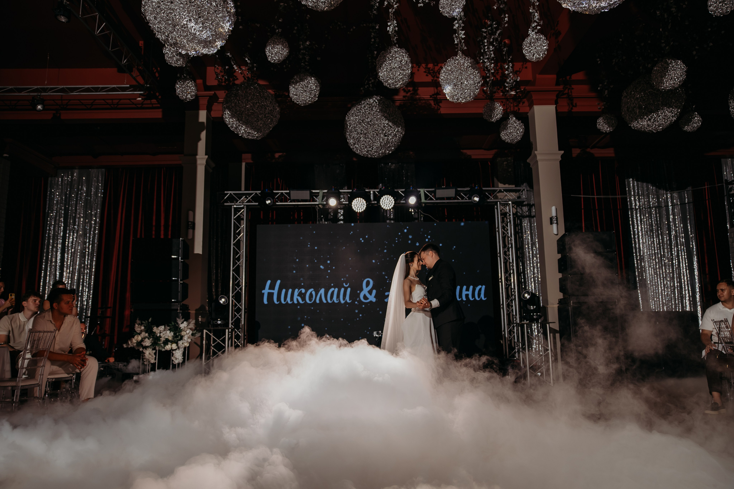 Николай и Ангелина. Фотограф Тимербаева Алина г. Сургут