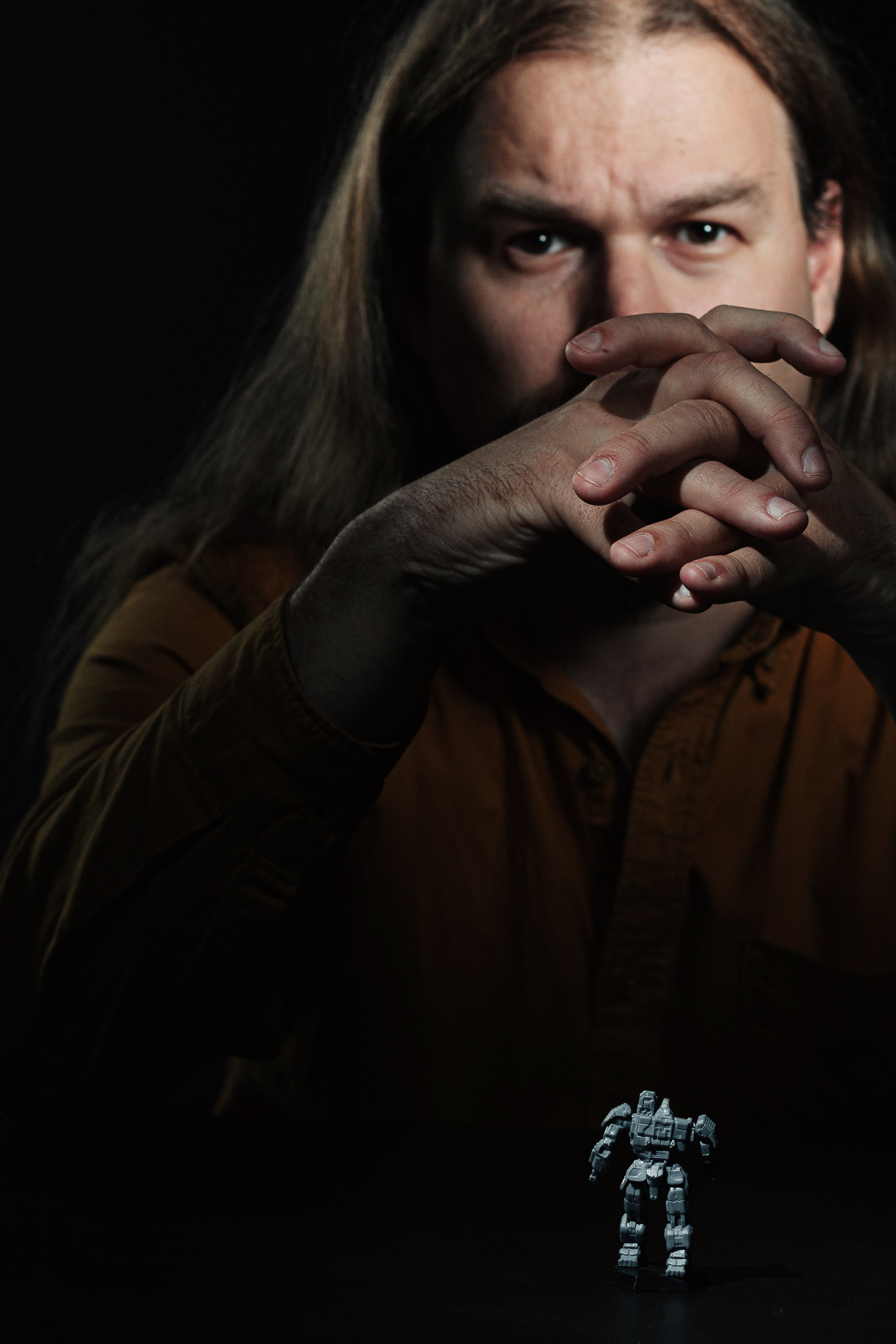 Александр и роботы. Фотограф Стас Воскресенский