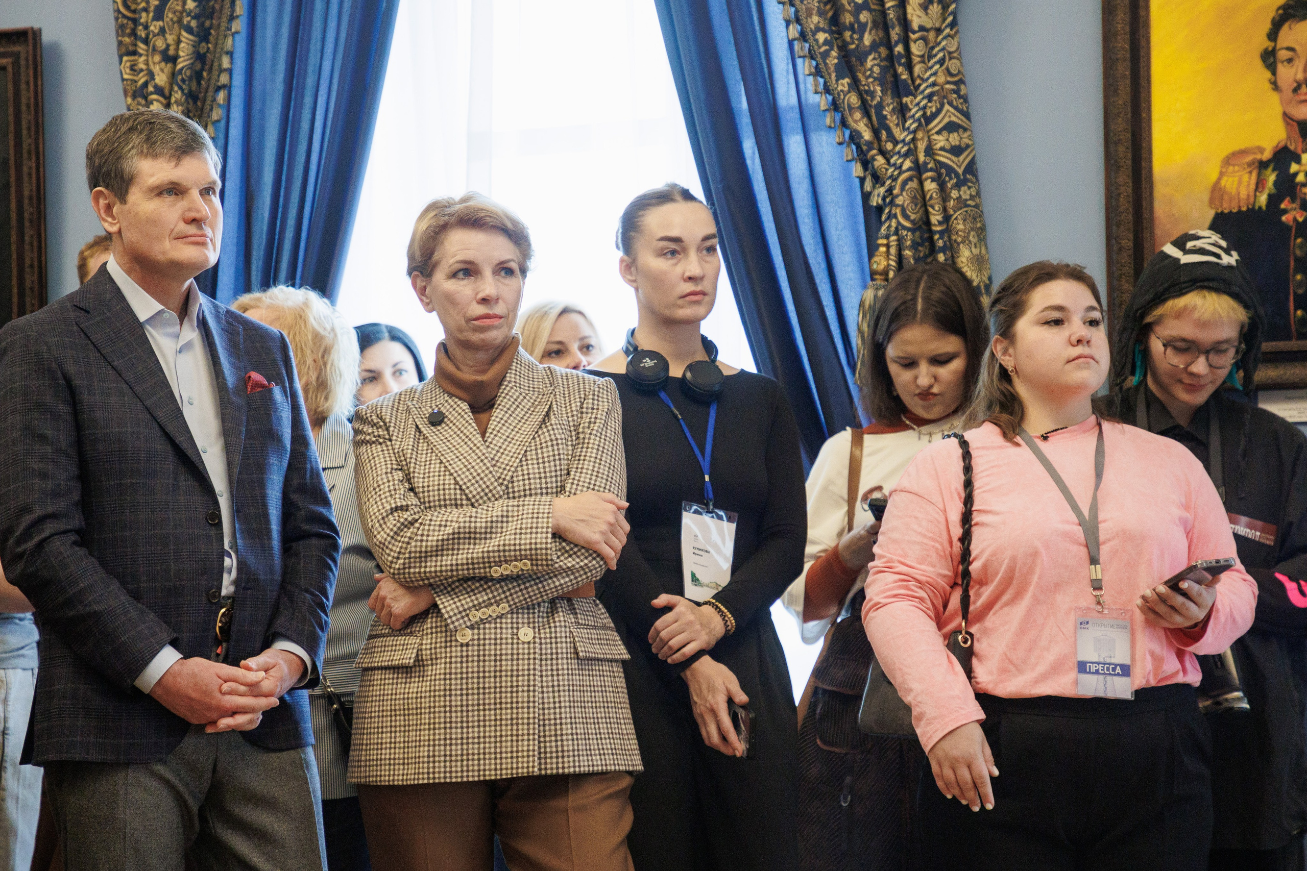 Открытие экспозиции «Путевые заметки. Привал». Фотограф городских и семейных событий Артем Карпухин