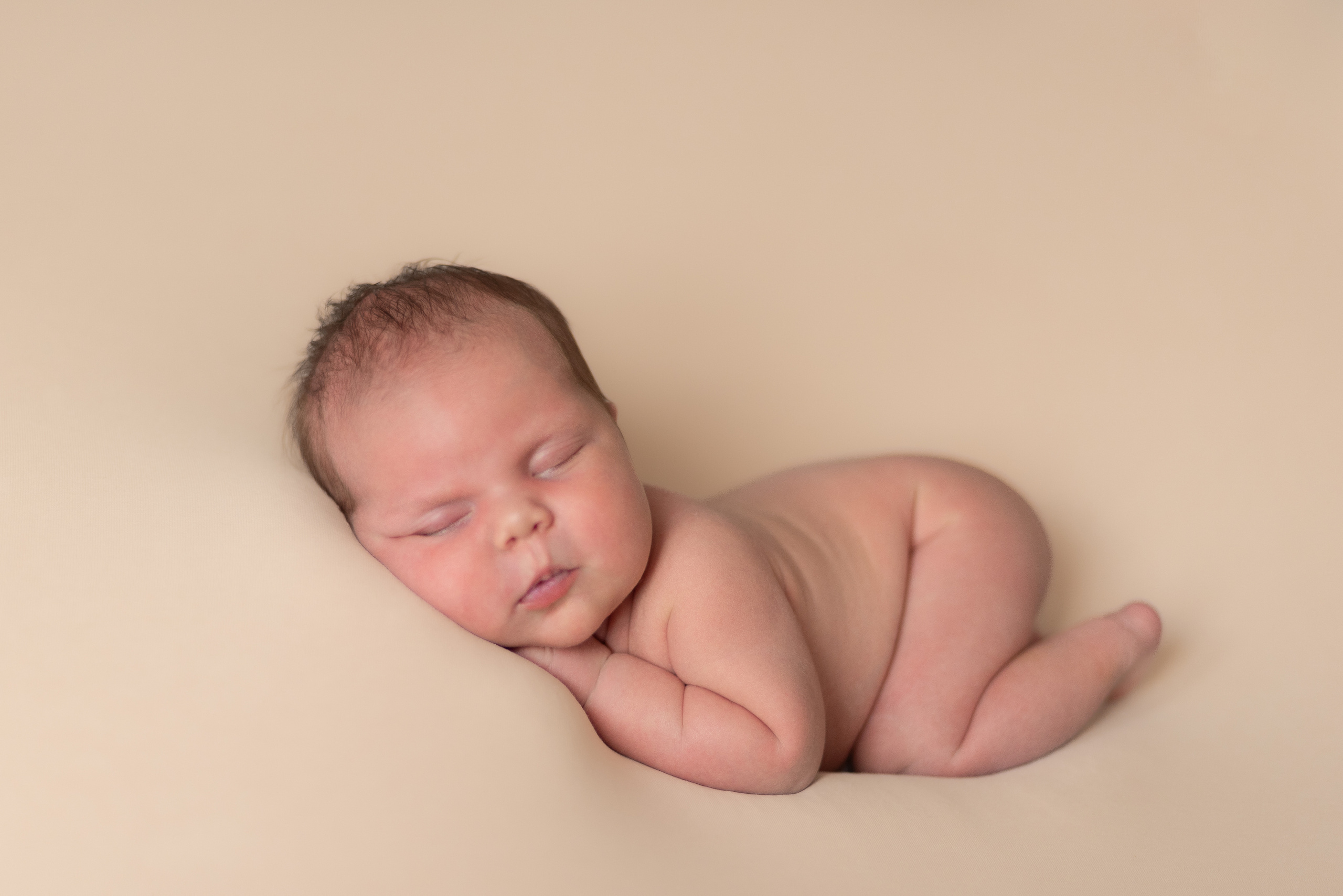 ✨. Профессиональный фотограф новорожденных Тверь