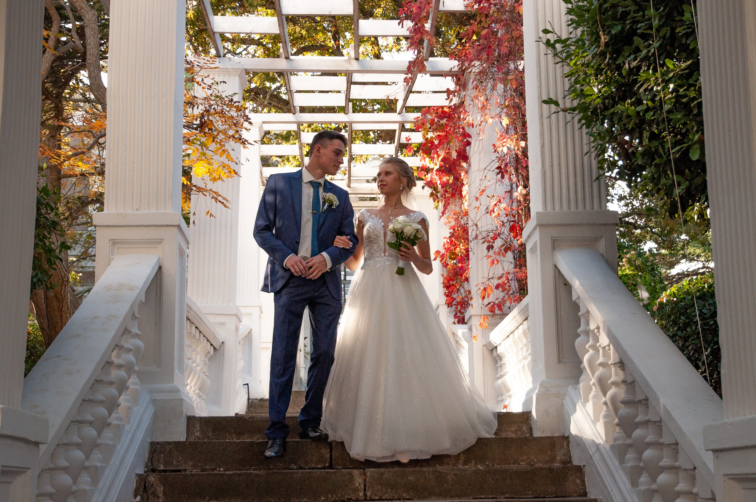 Sophia (свадебная прогулка в парке «Форос»). Главная