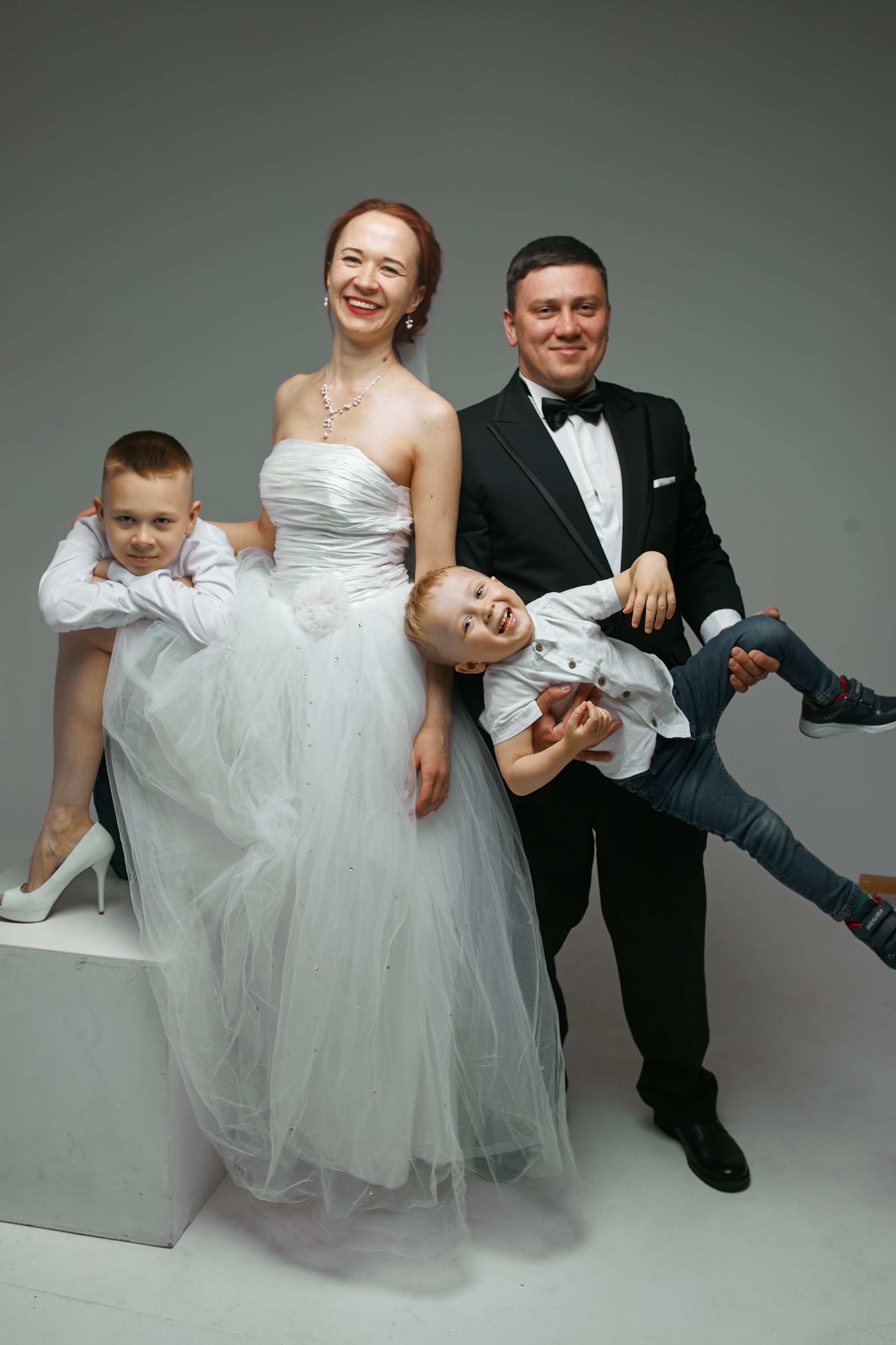 Фотостудия барнаул. Издательство выпускных альбомов МЕЛ в Барнауле