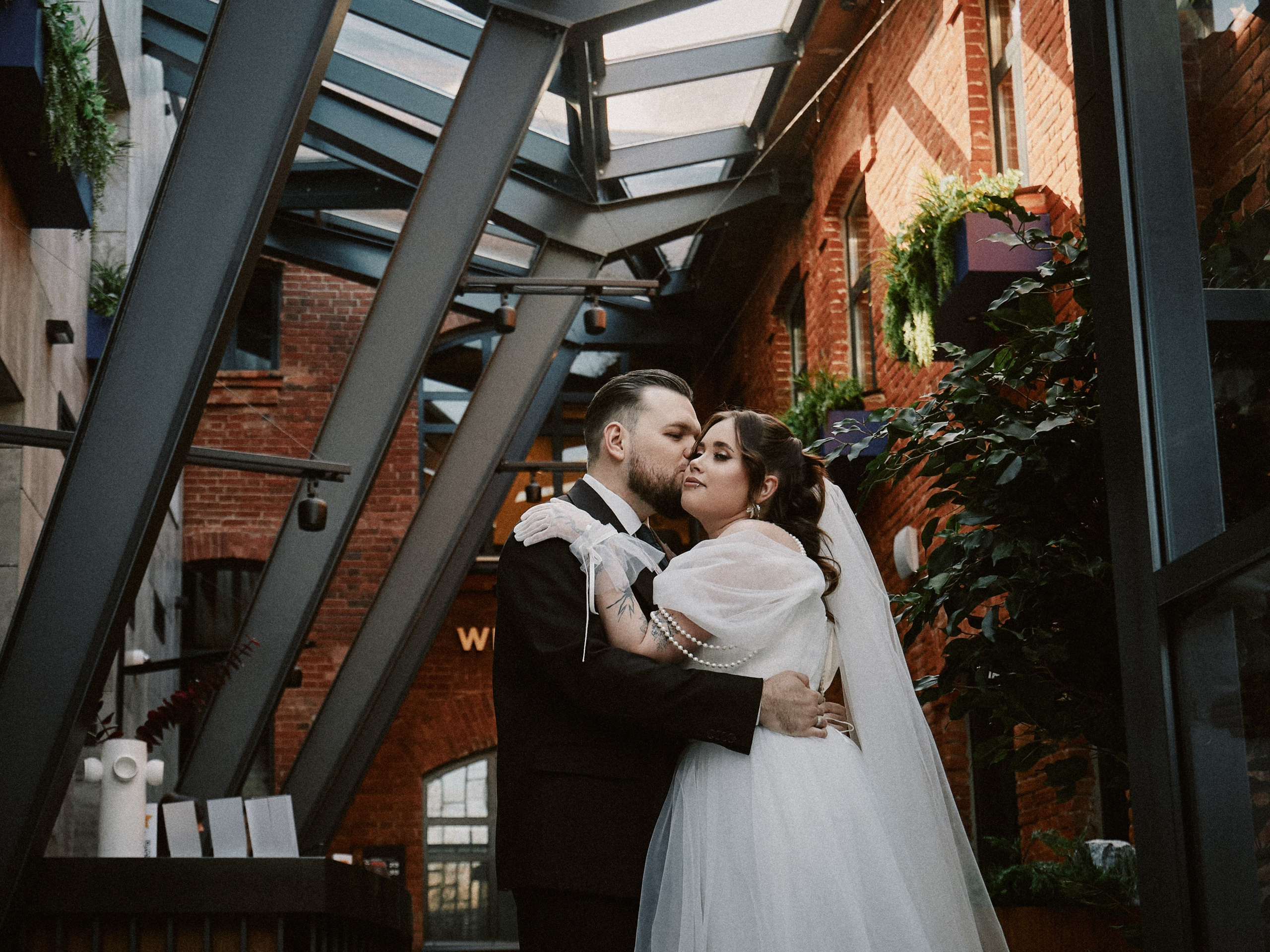 А&Е. Фотограф и видеограф в Кургане Леонид Корнильев