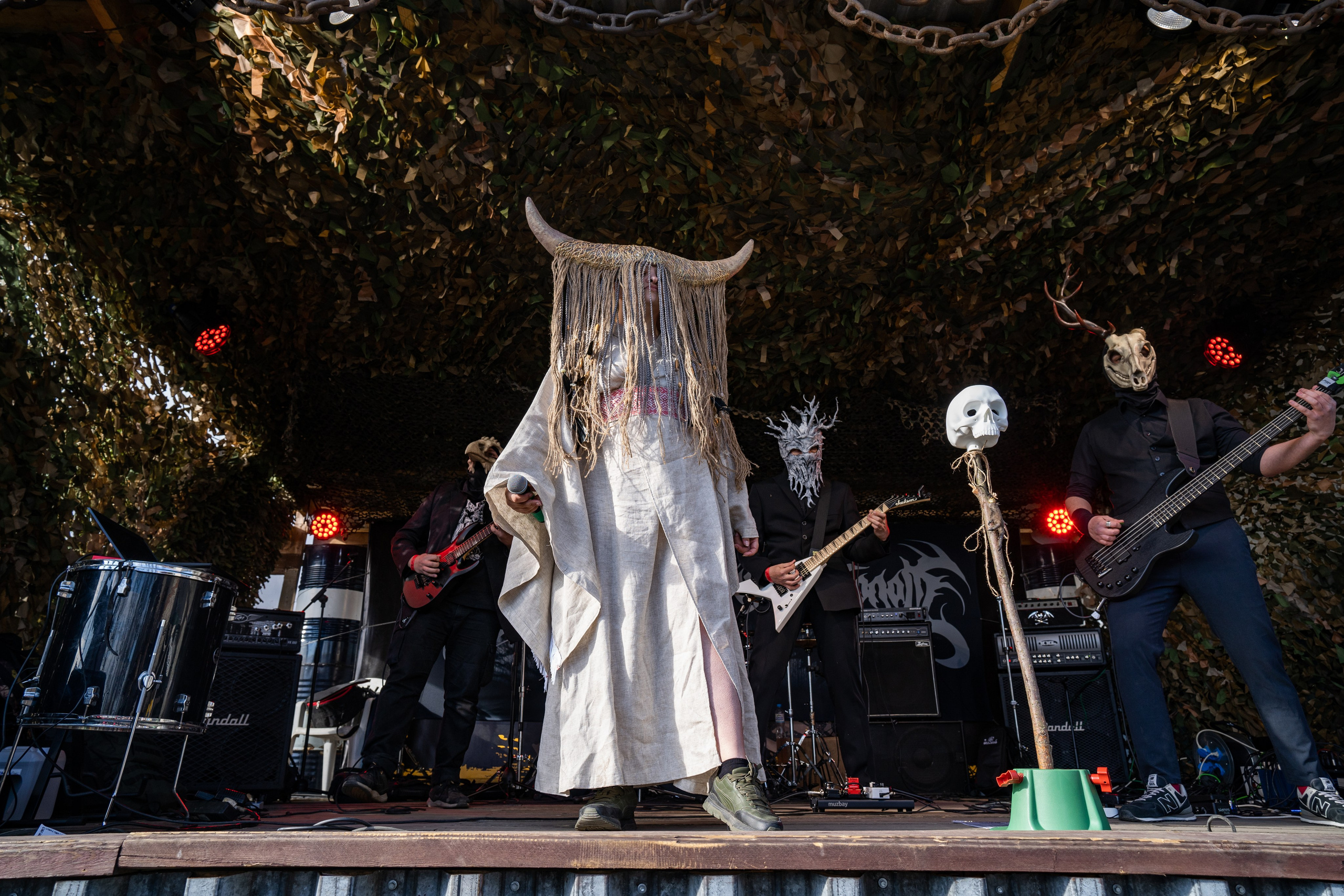 Фестиваль «ПОСРЕДИ КЛАДБИЩ И БОЛОТ»|Архангельск. Концертный и репортажный фотограф в Санкт-Петербурге Слава Пахомов