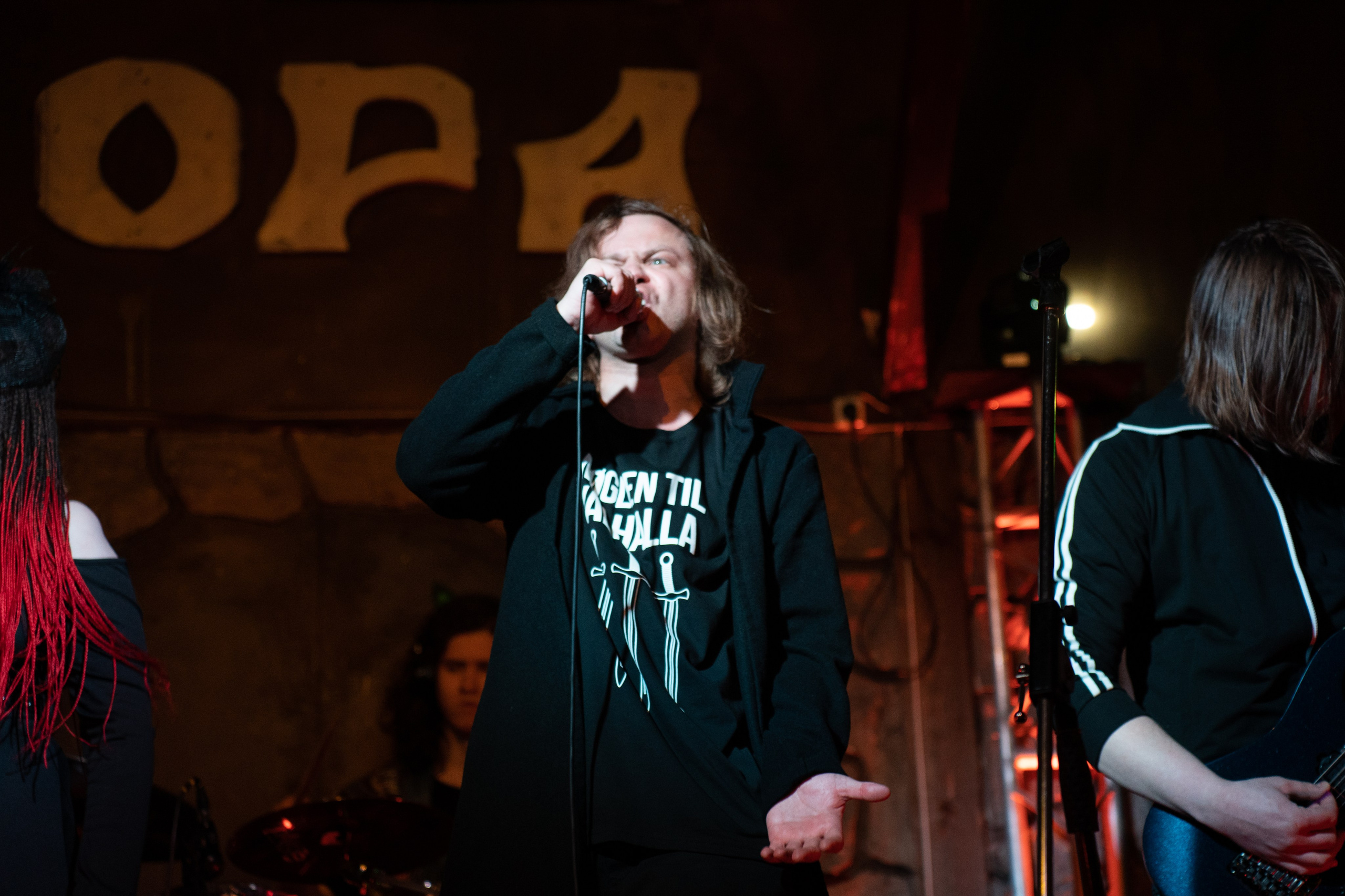 Ночь На Земле|Нора, Псков. Концертный и репортажный фотограф в Санкт-Петербурге Слава Пахомов