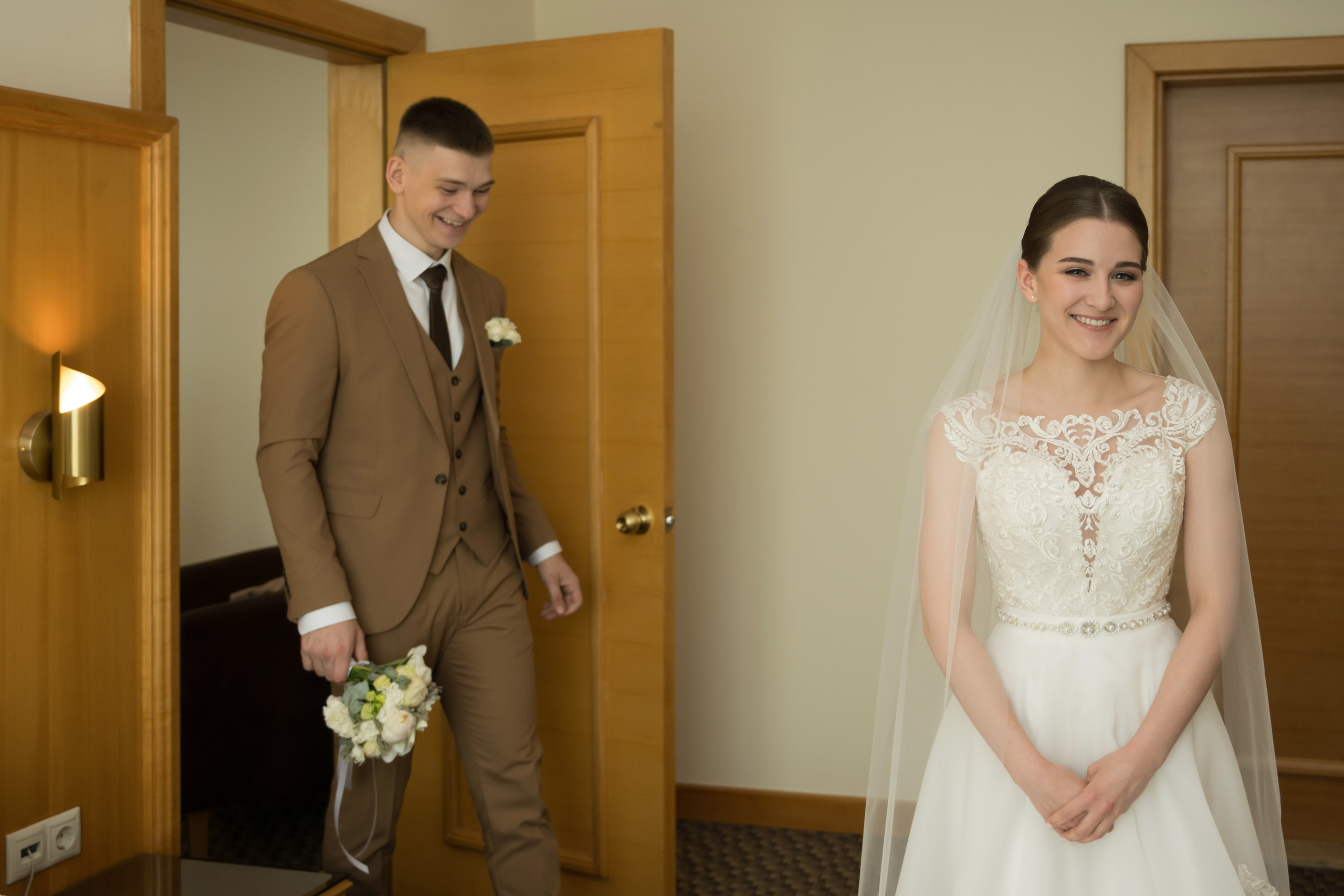 Данила & Олеся. Семейный и контент фотограф в Москве Alira