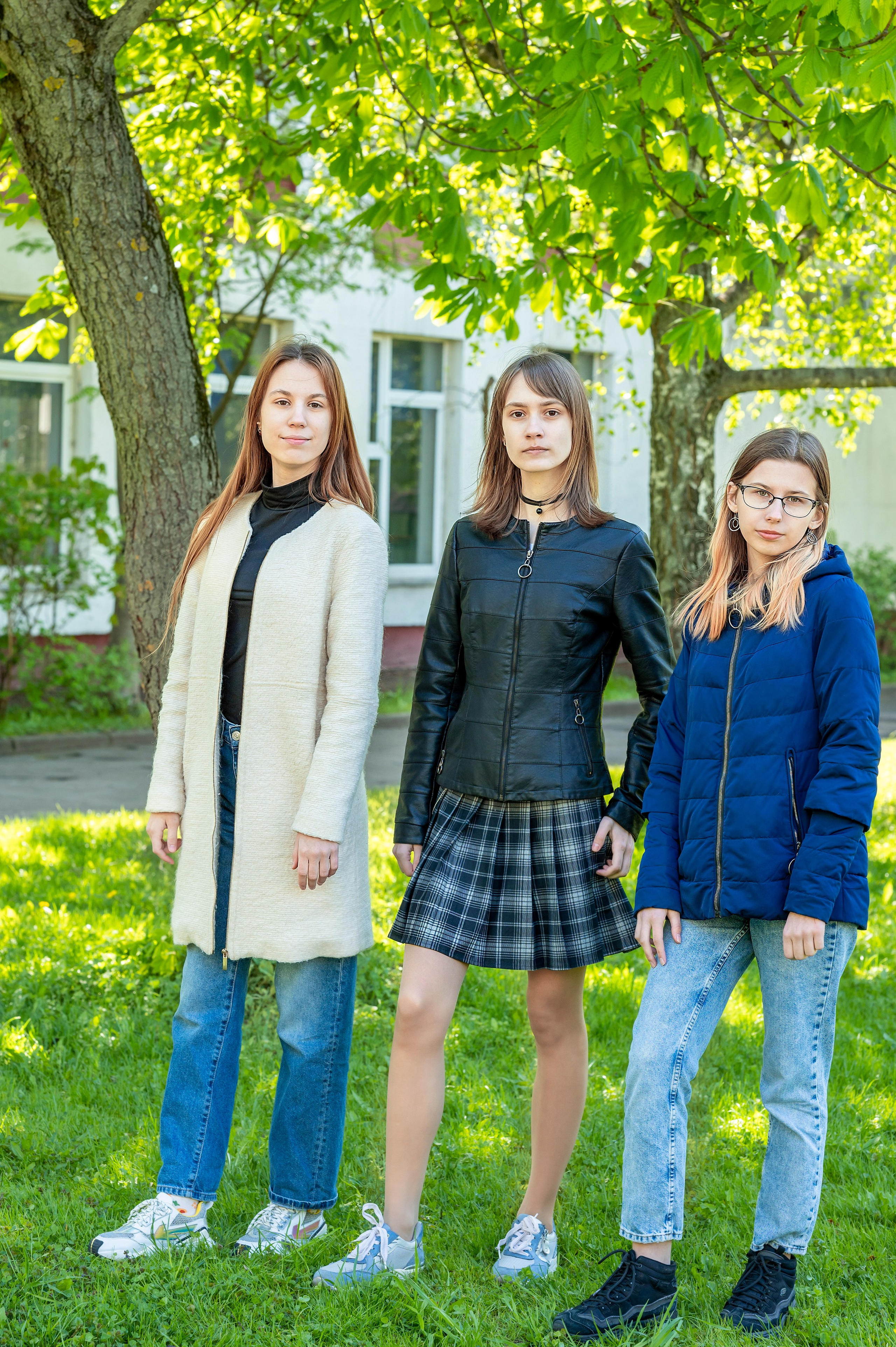 Фотосессия в классе и на территории школы. 9-И класс школа 1413. Детский и семейный фотограф г. Москва Оксана Катаджи