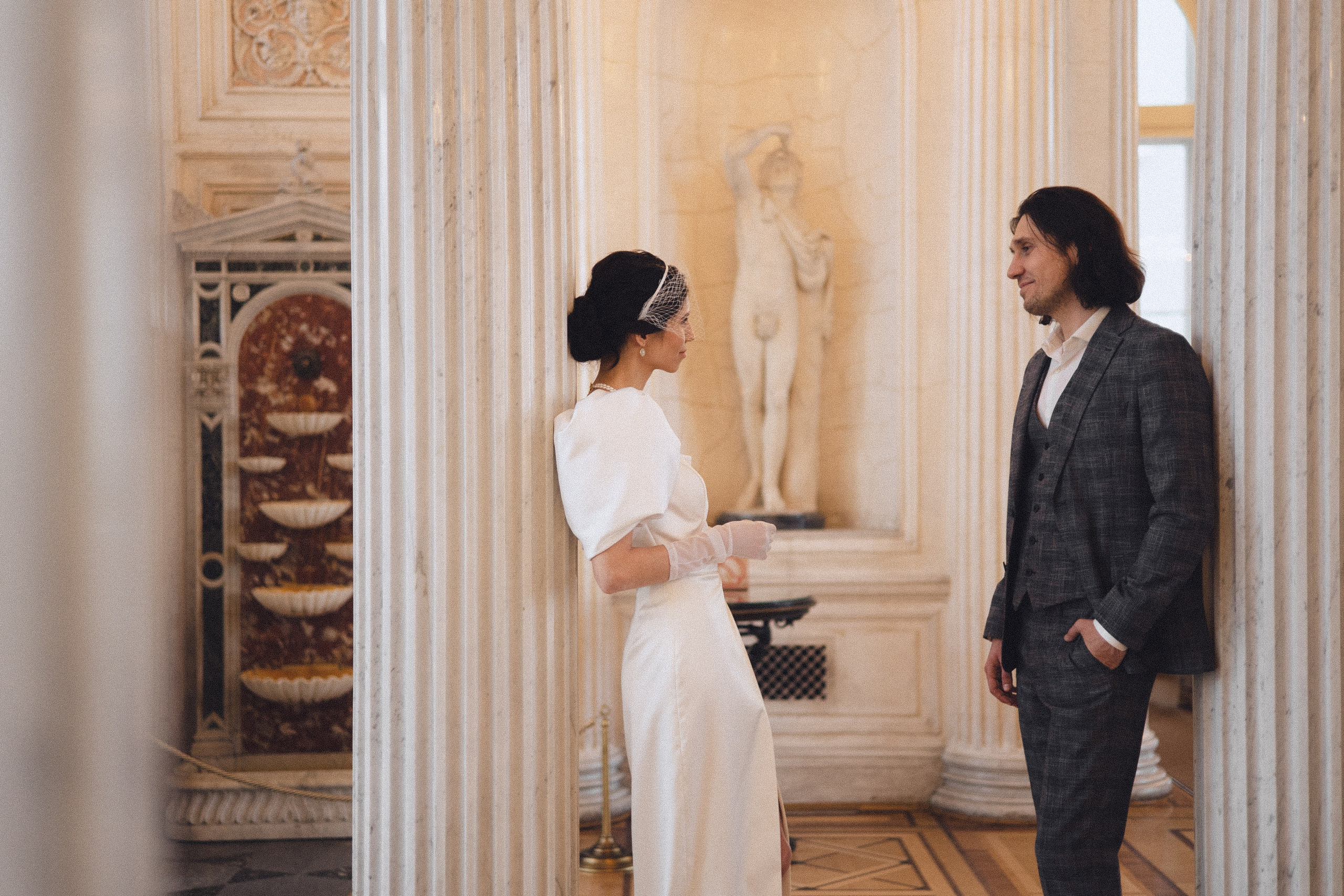 Свадебная съемка в Эрмитаже. Фотограф в Санкт-Петербурге Осокина Елизавета