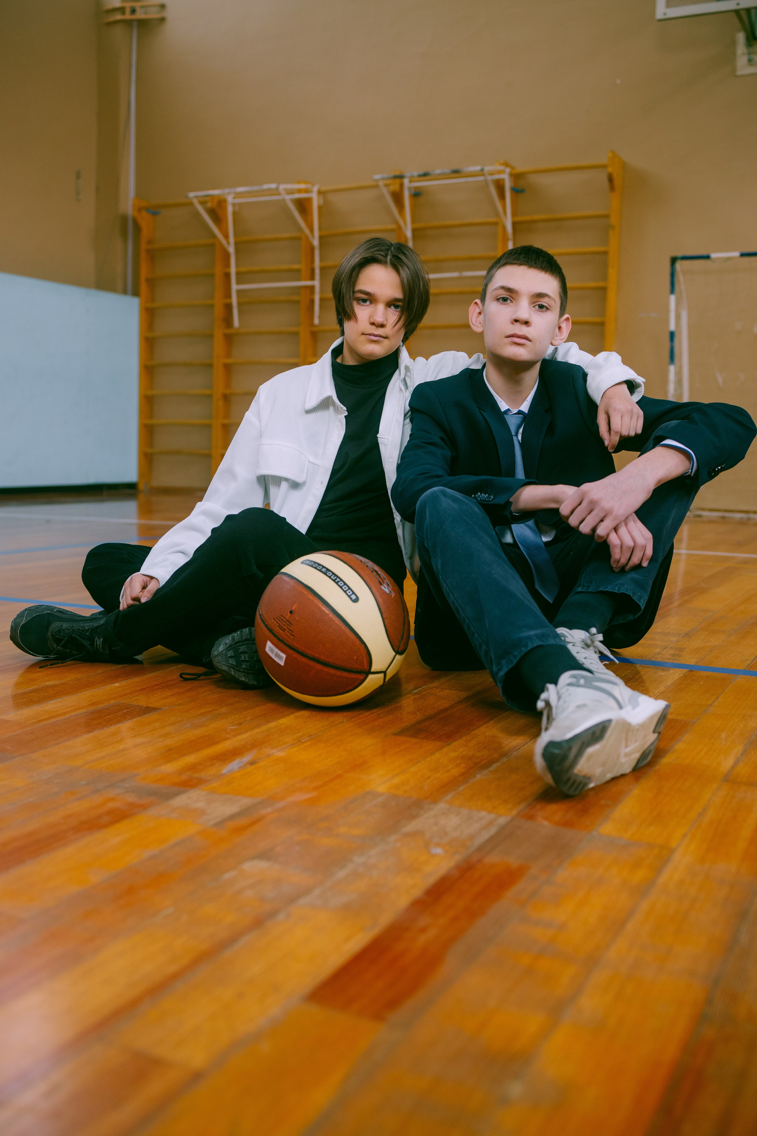 Групповая фотосессия 9 класса для альбома. Выпускные альбомы в Серпухове