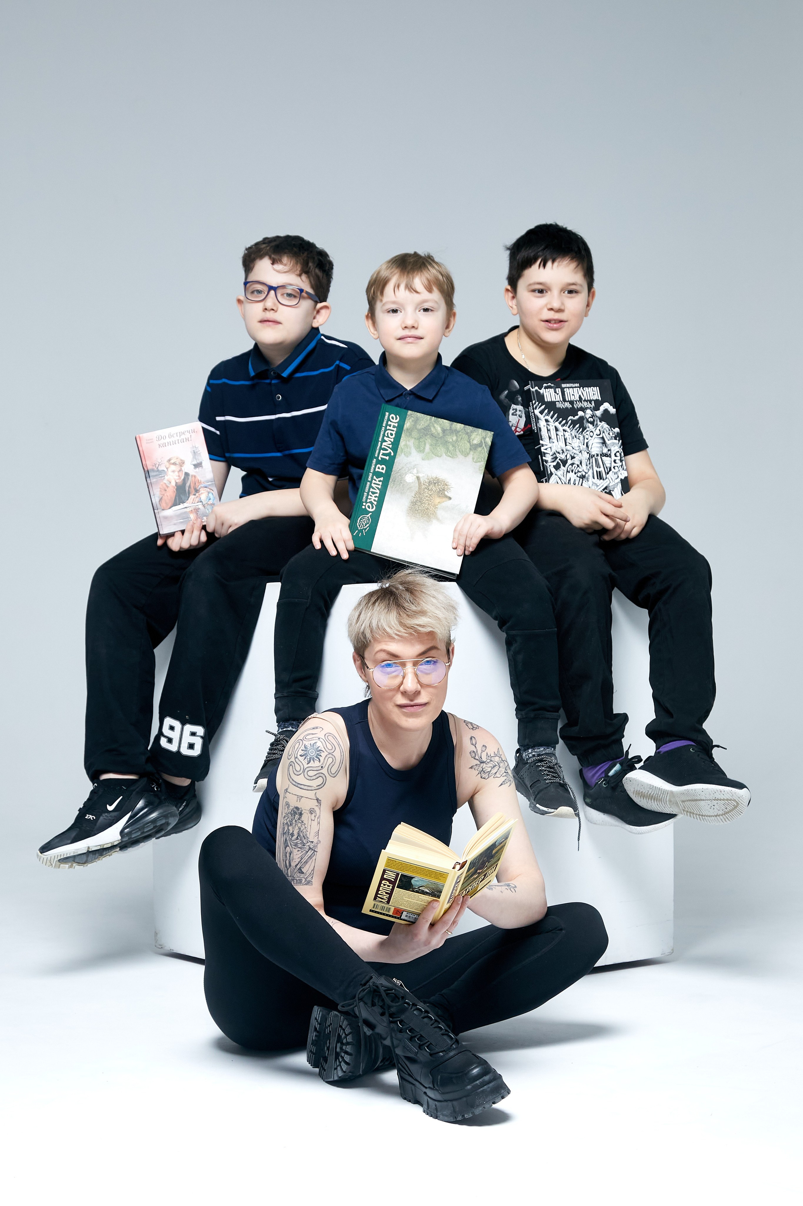 Портрет семьи в студии. Фотограф Михаил Коган — Москва 89267284460