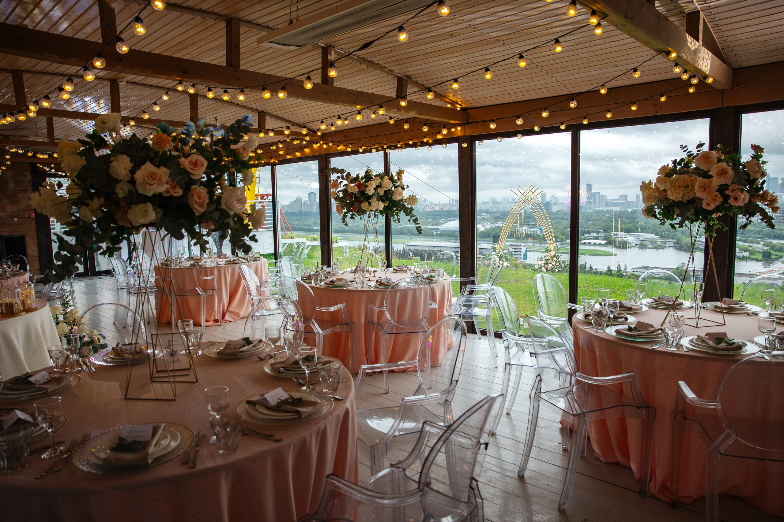 Танцы под дождем. Фотограф Аделина Raw