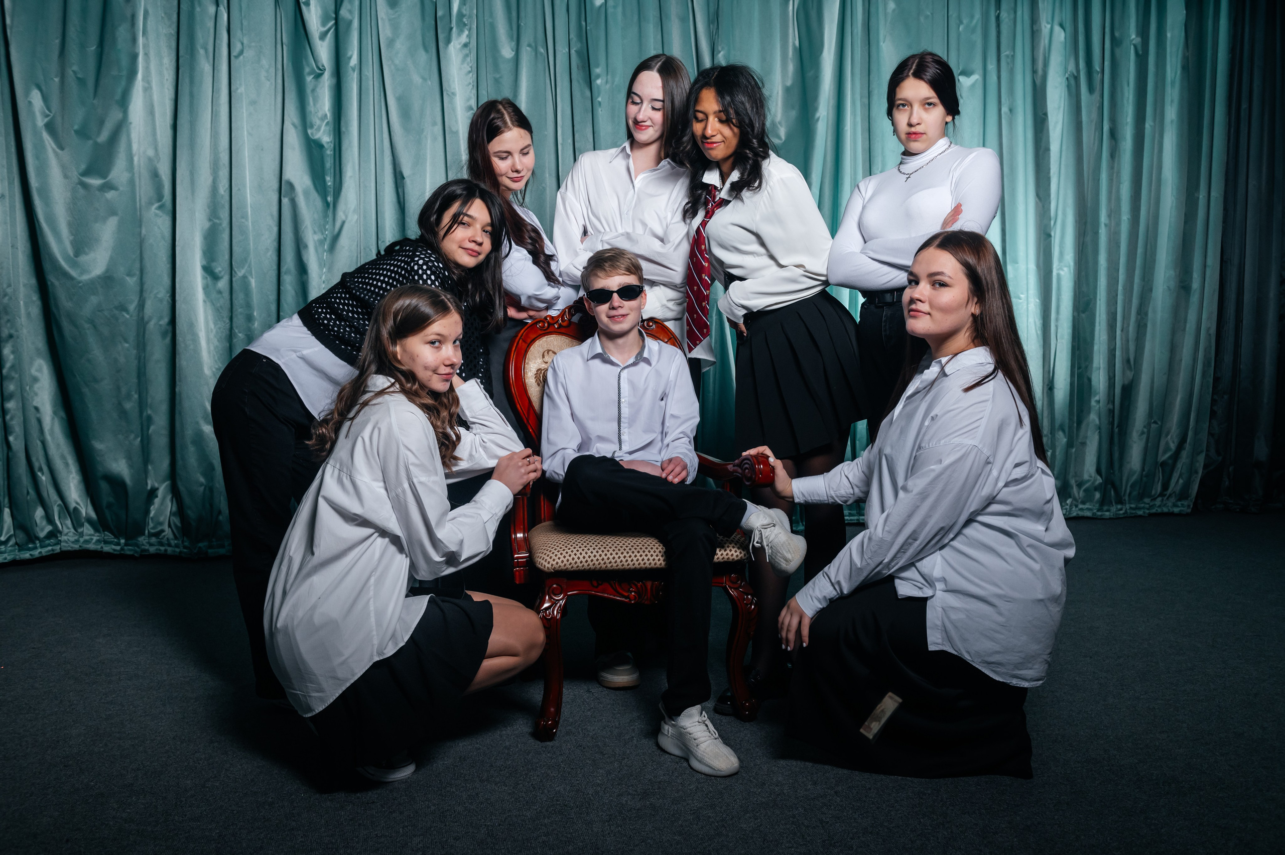 Старшие классы. Современные выпускные альбомы в Новосибирске