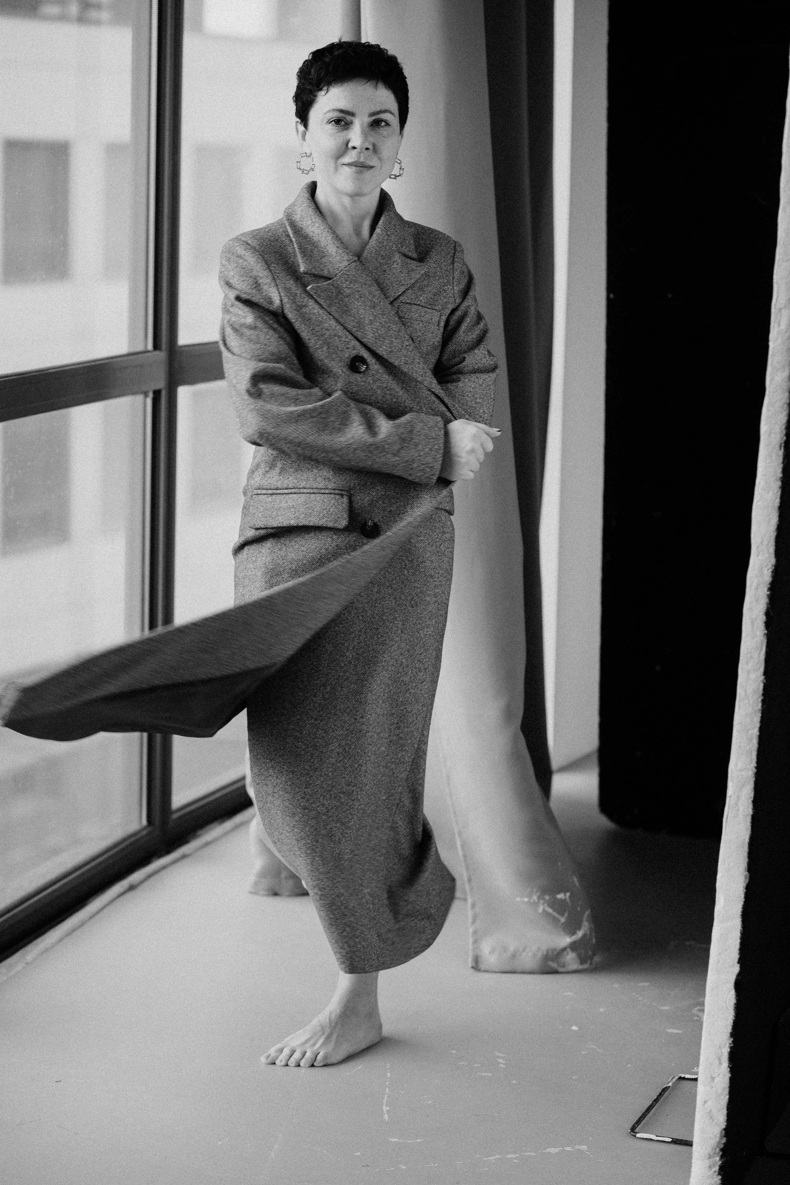 Студийные съемки в ч/б. Женский фотограф в Москве Рина Леонтьева