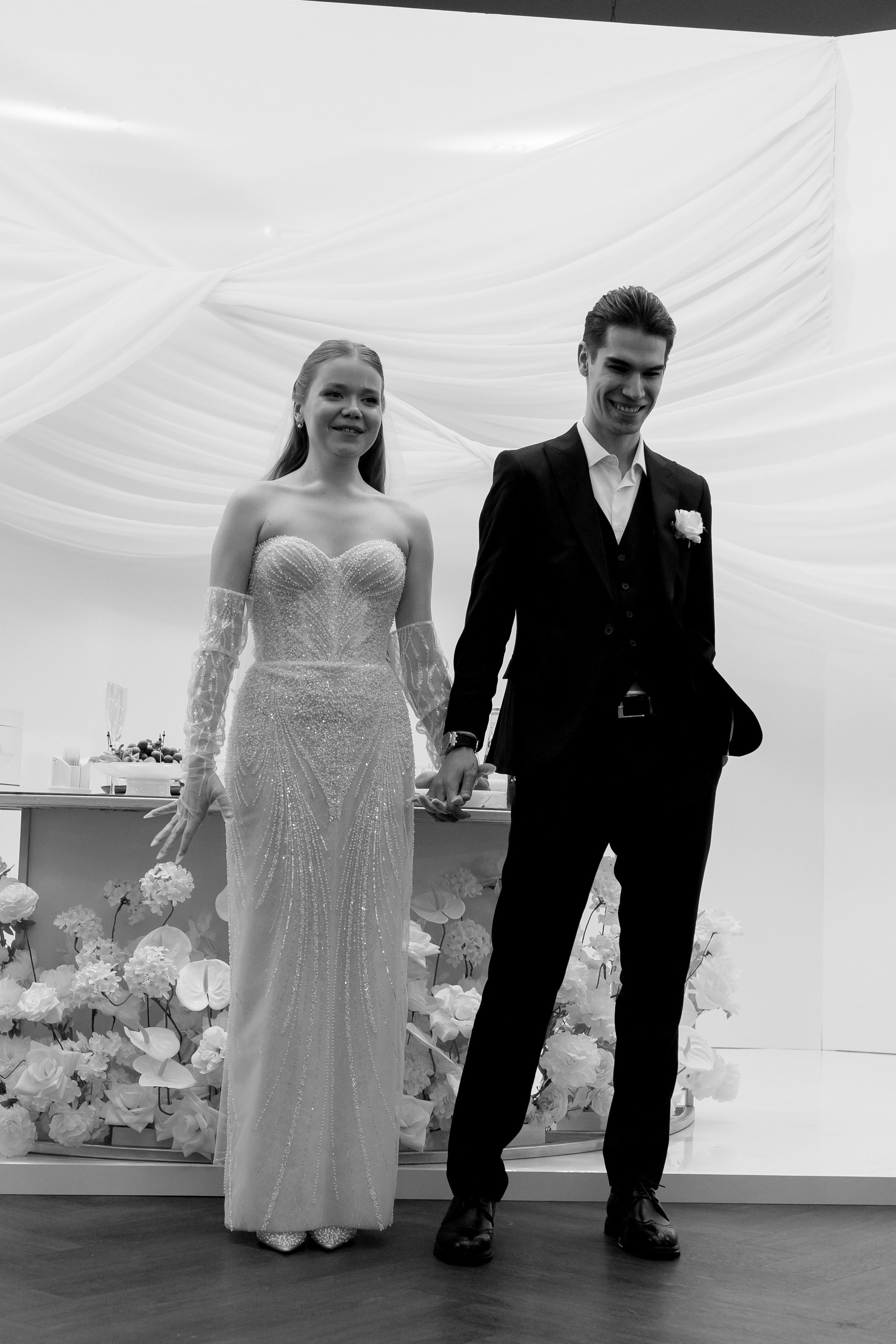 СВАДЕБНАЯ СЬЕМКА СБОРОВ В ОТЕЛЕ И ВЫЕЗД НА ЦЕРЕМОНИЮ (СНЯТО В СИБИРЕ В НИЖНЕВАРТОВСКЕ). Профессиональный фотограф, Санкт-Петербург — Виктория Богомолова