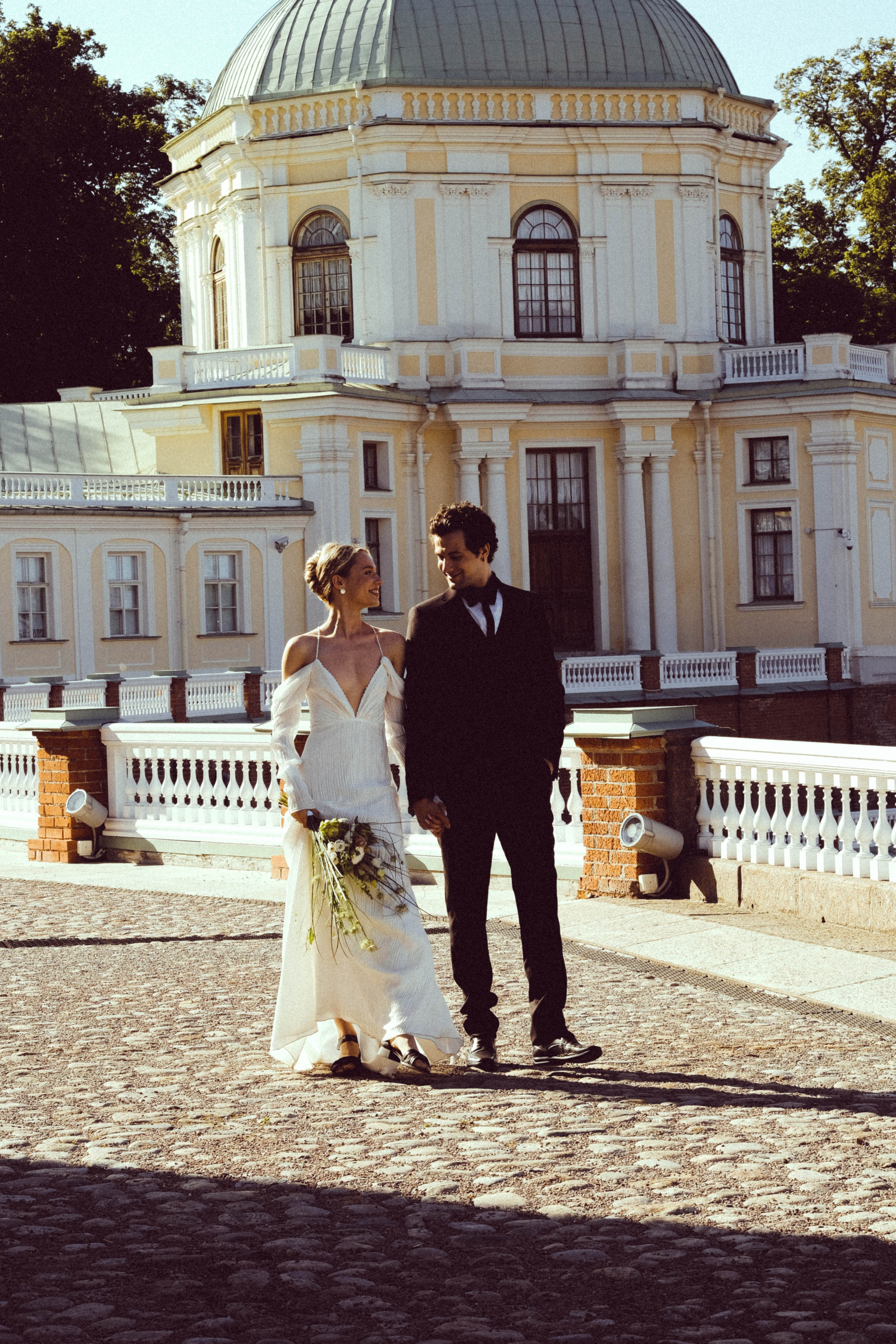СВАДЕБНАЯ СЬЕМКА В ПАРКЕ ОРАНИЕНБАУМ. Профессиональный фотограф, Санкт-Петербург — Виктория Богомолова