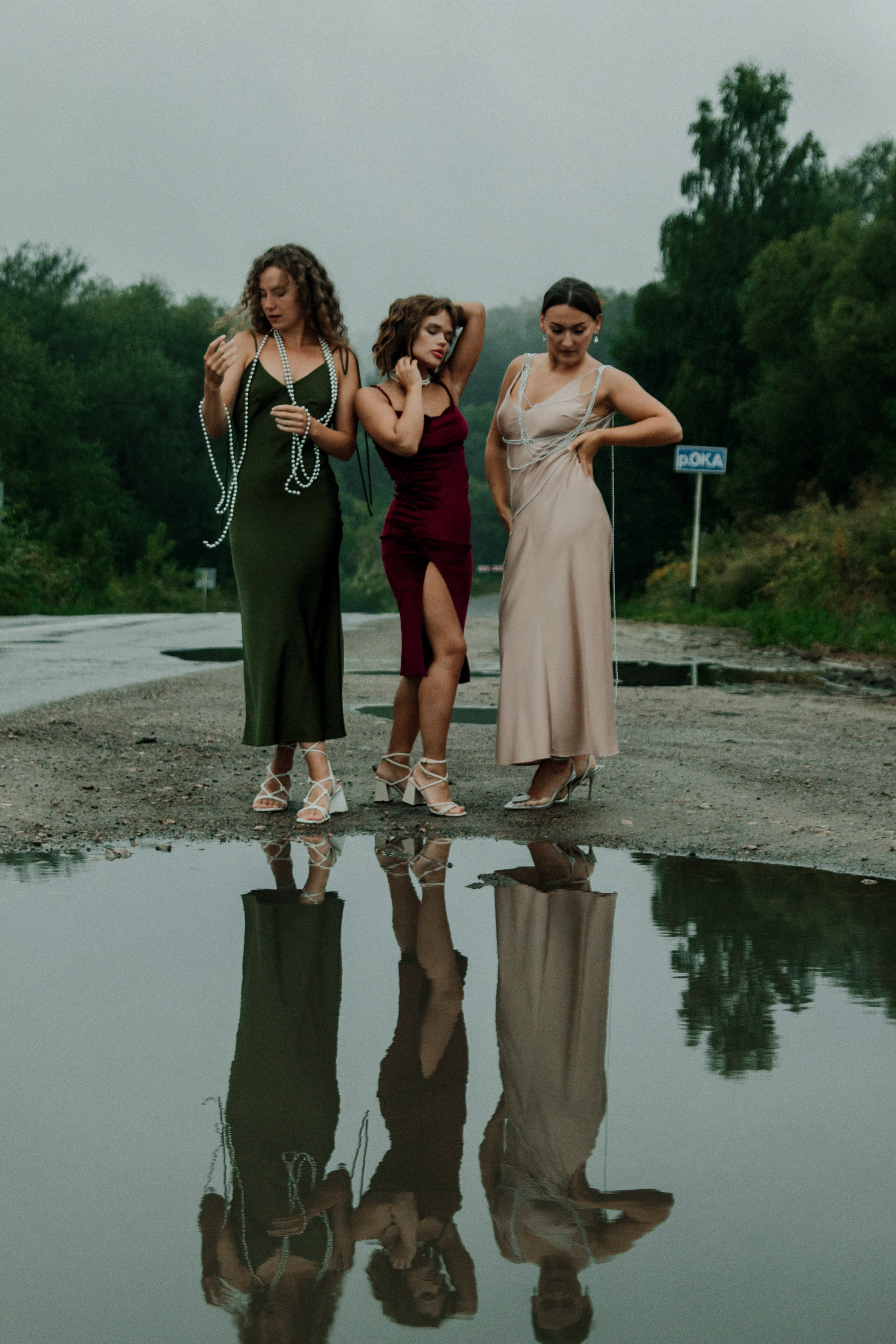 Настя & Оля & Настя. Свадебный и индивидуальный фотограф в Суворове Клюева Мария