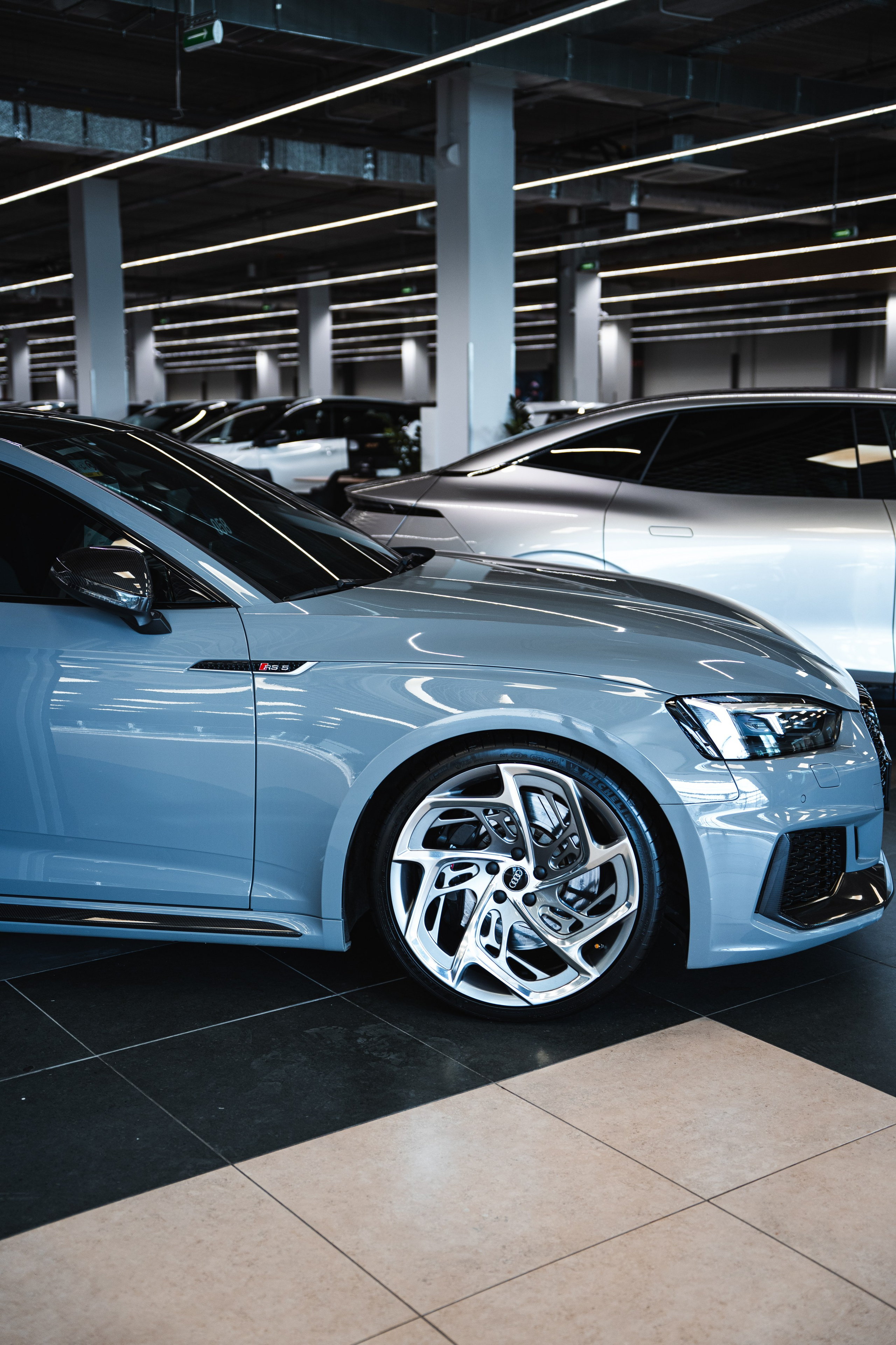 Москва, автосалон Freshauto. 42Studio