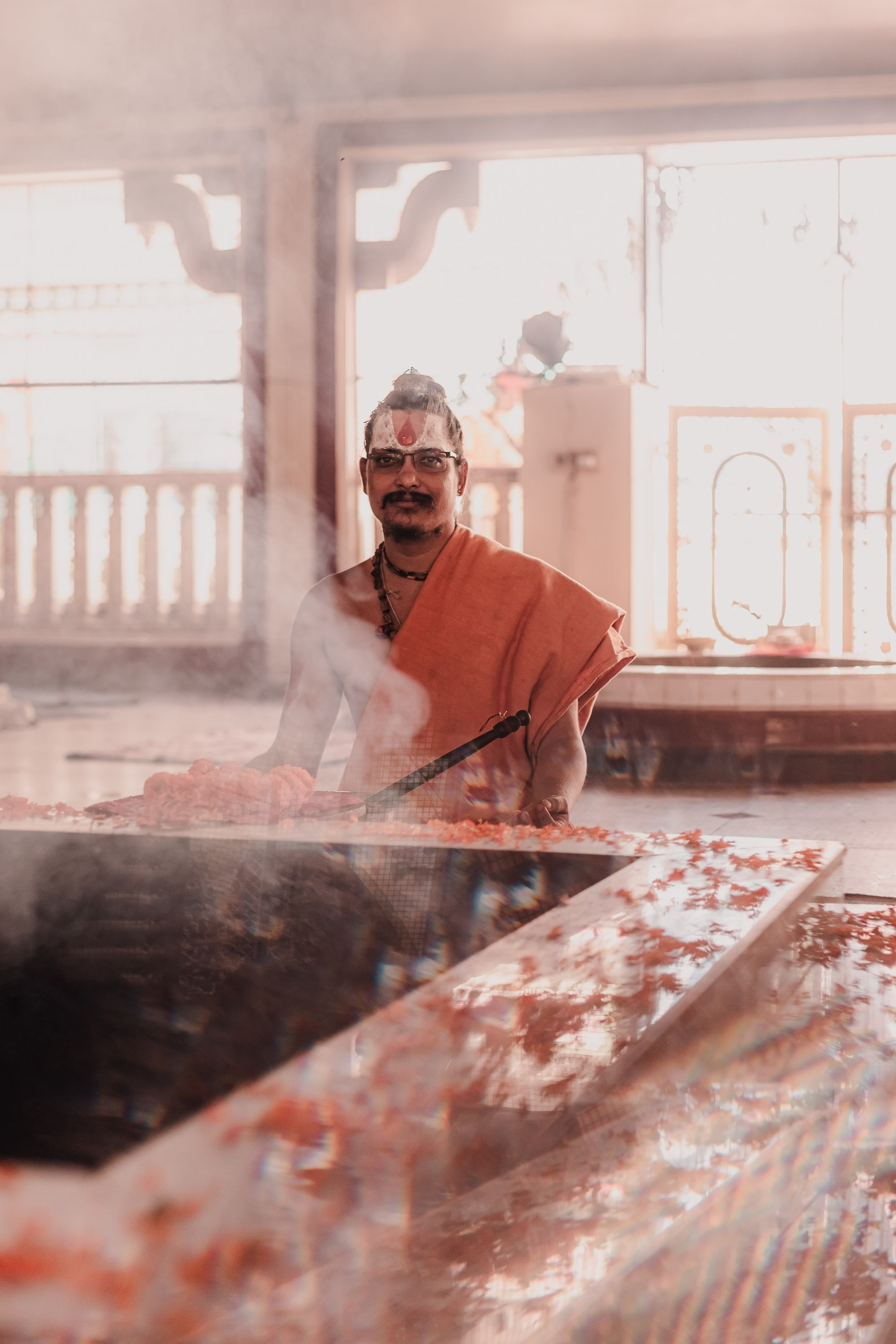 Navaratri yajna at Devraha Baba Ji ashram. Мариам Багдасарян