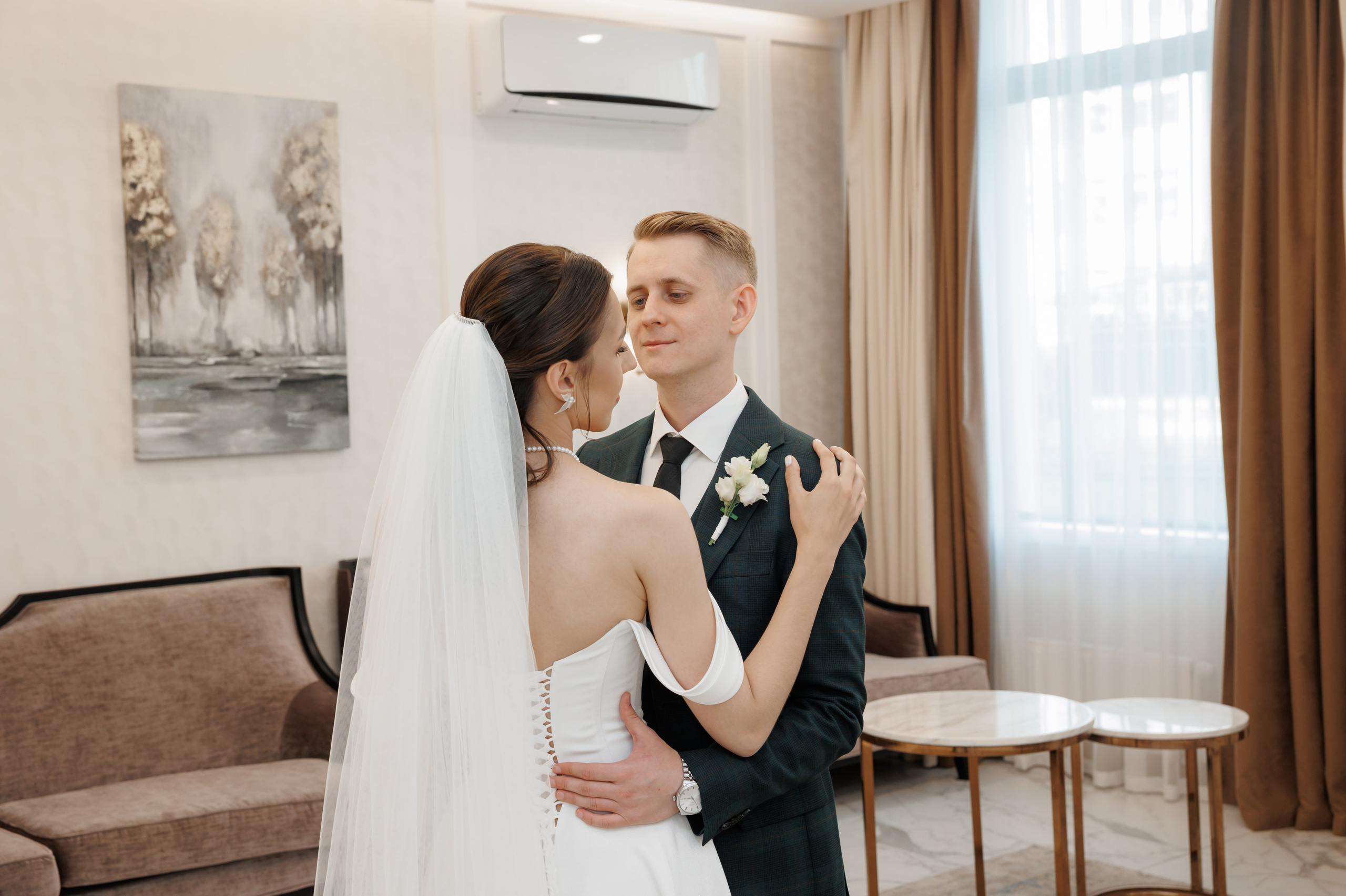 Регистрация в отеле Fish Point, ЗАГС Бутово, прогулка в Остафьево. Свадебный и репортажный фотограф (Москва, Королев и другие)