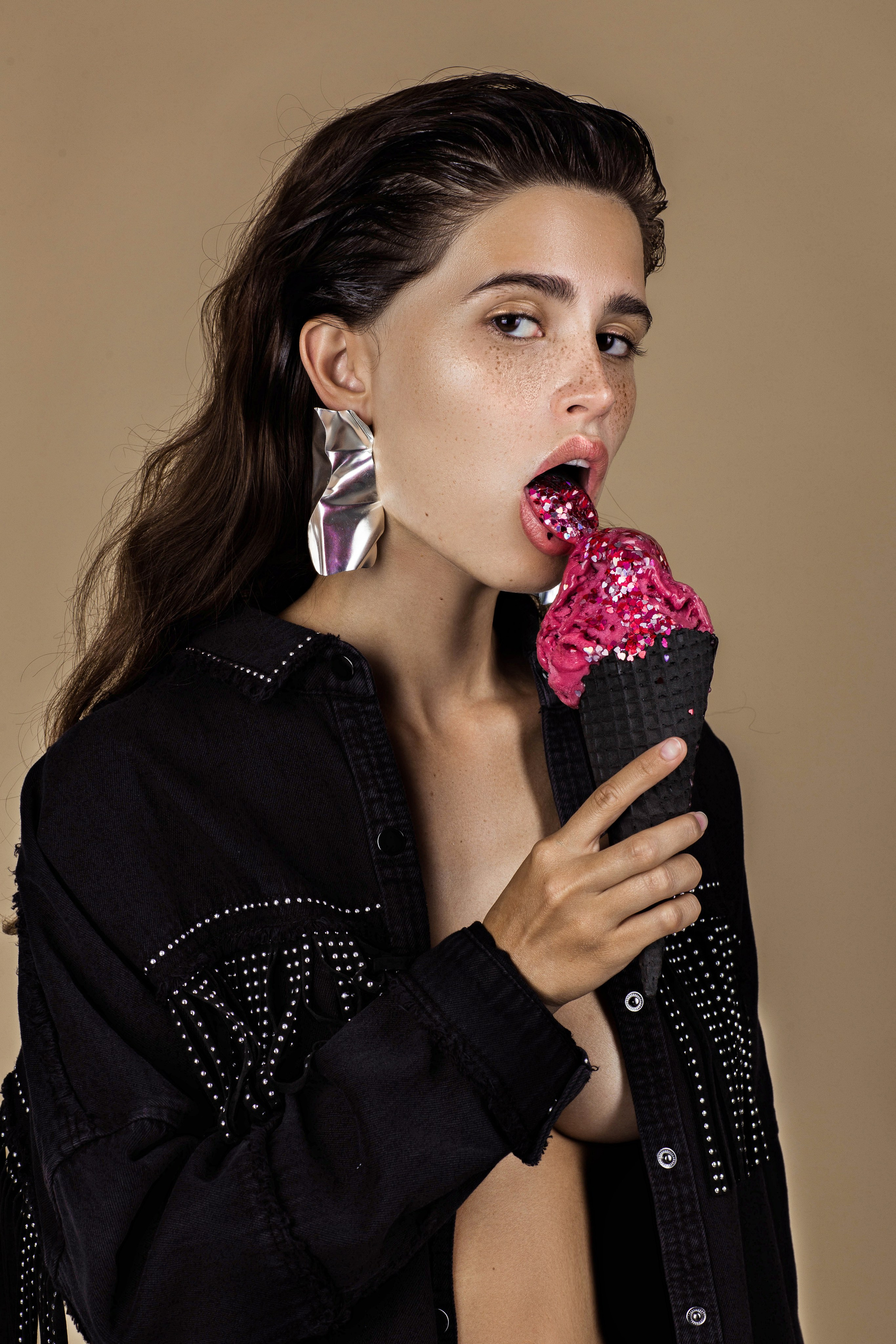 Alcreme. Жиркова Ирина — фотограф для брендов в Москве