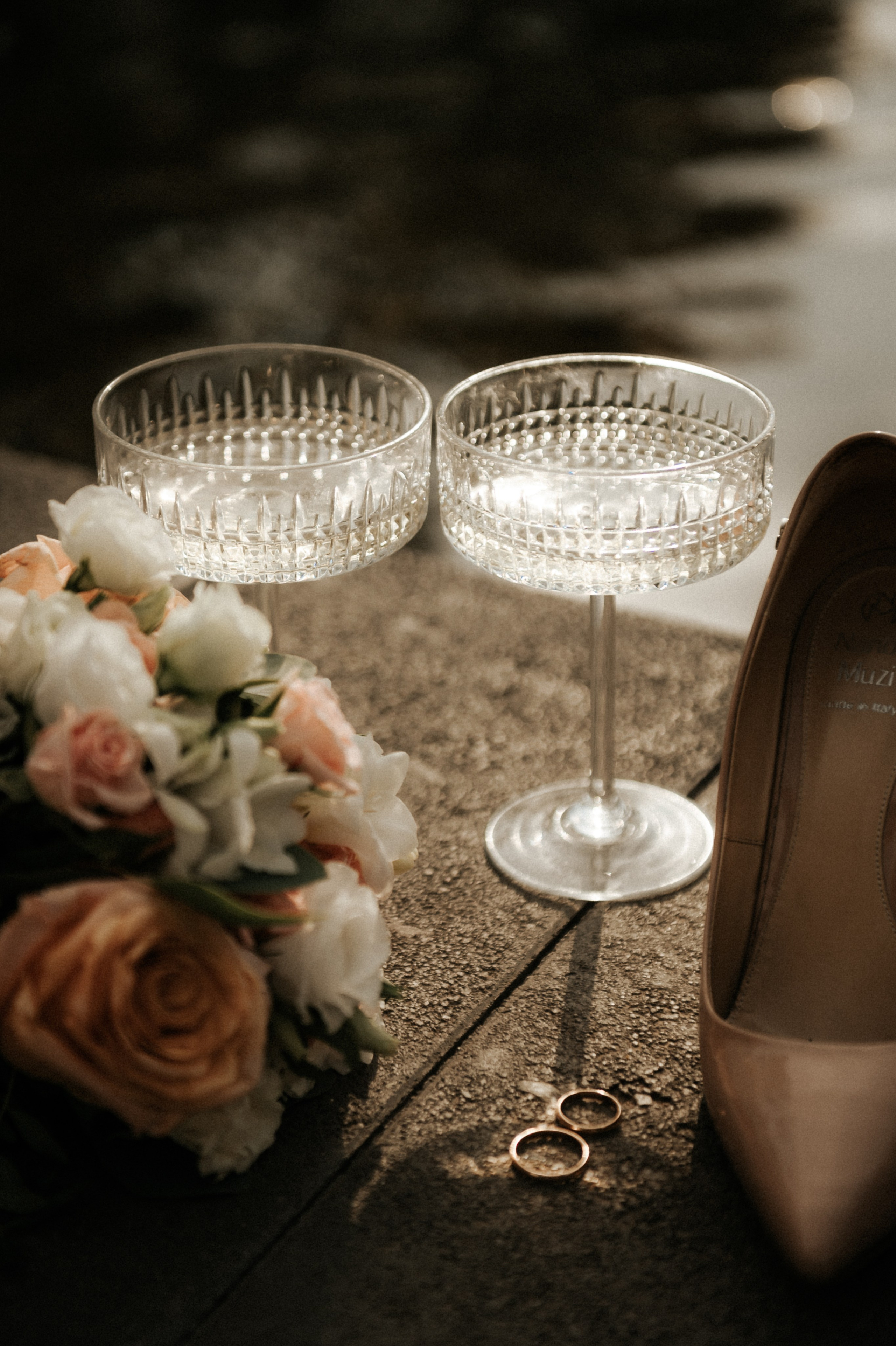 Свадебные фотографии. Фотограф в Барнауле Дарья Бутурлакина. Люби.Цени.Касайся