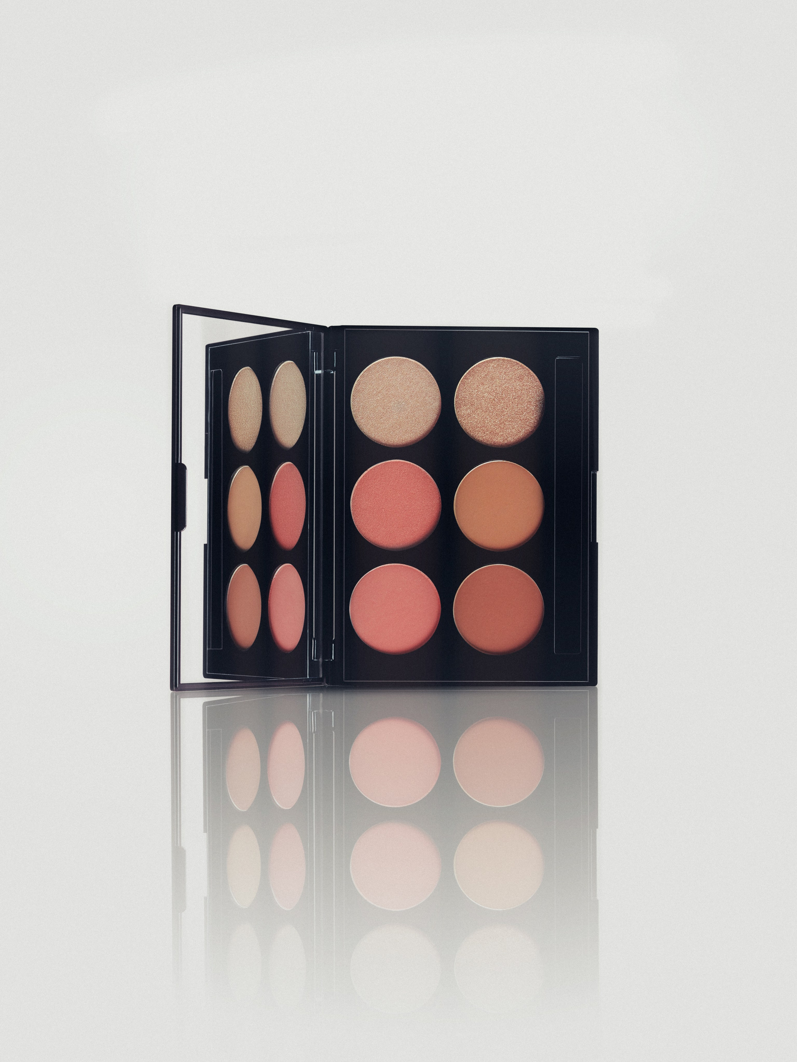 PRODUCT. Retoucher. Post-production servis
