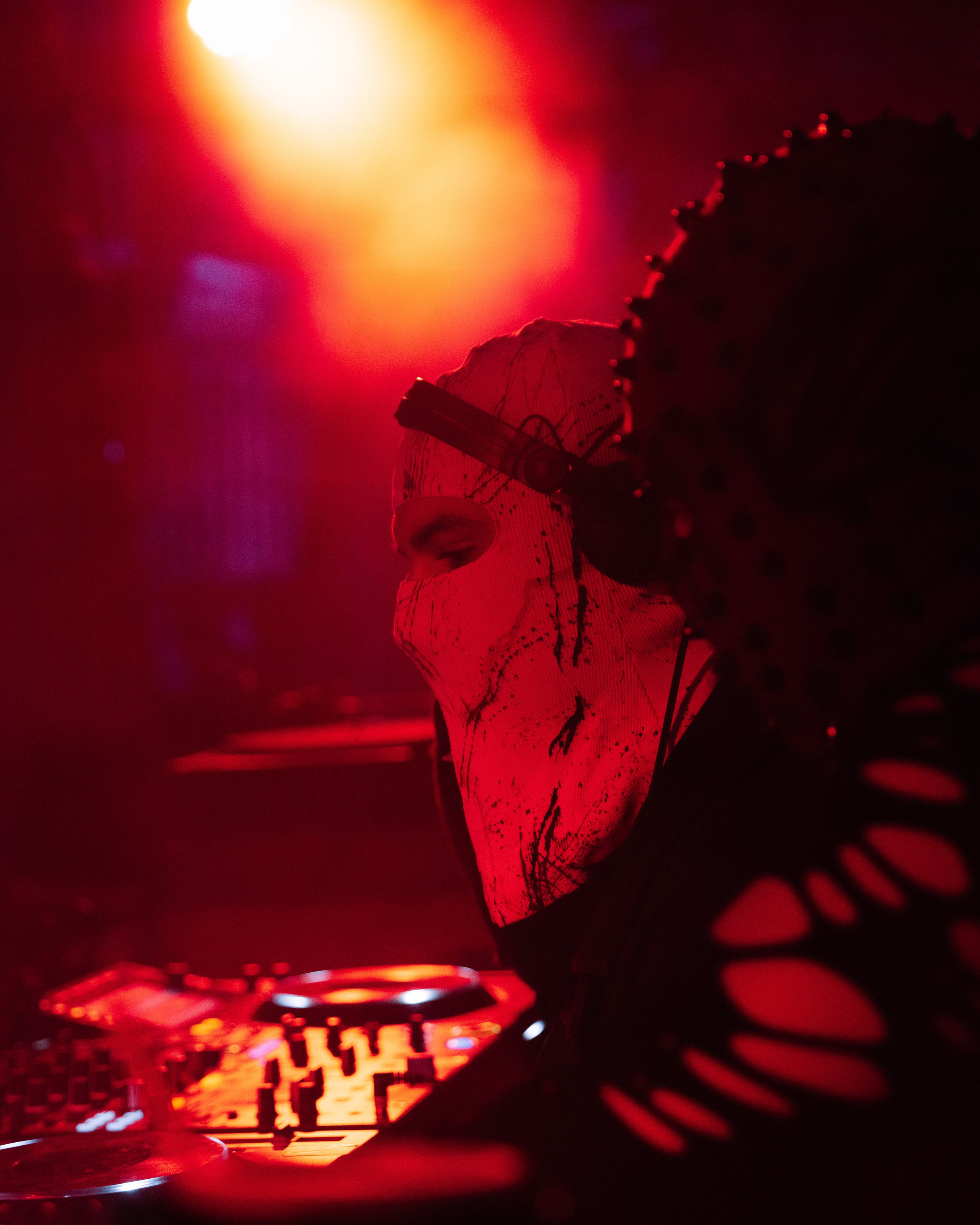 Signal 2024. @tomrus: Рустам Шагиморданов — фотограф