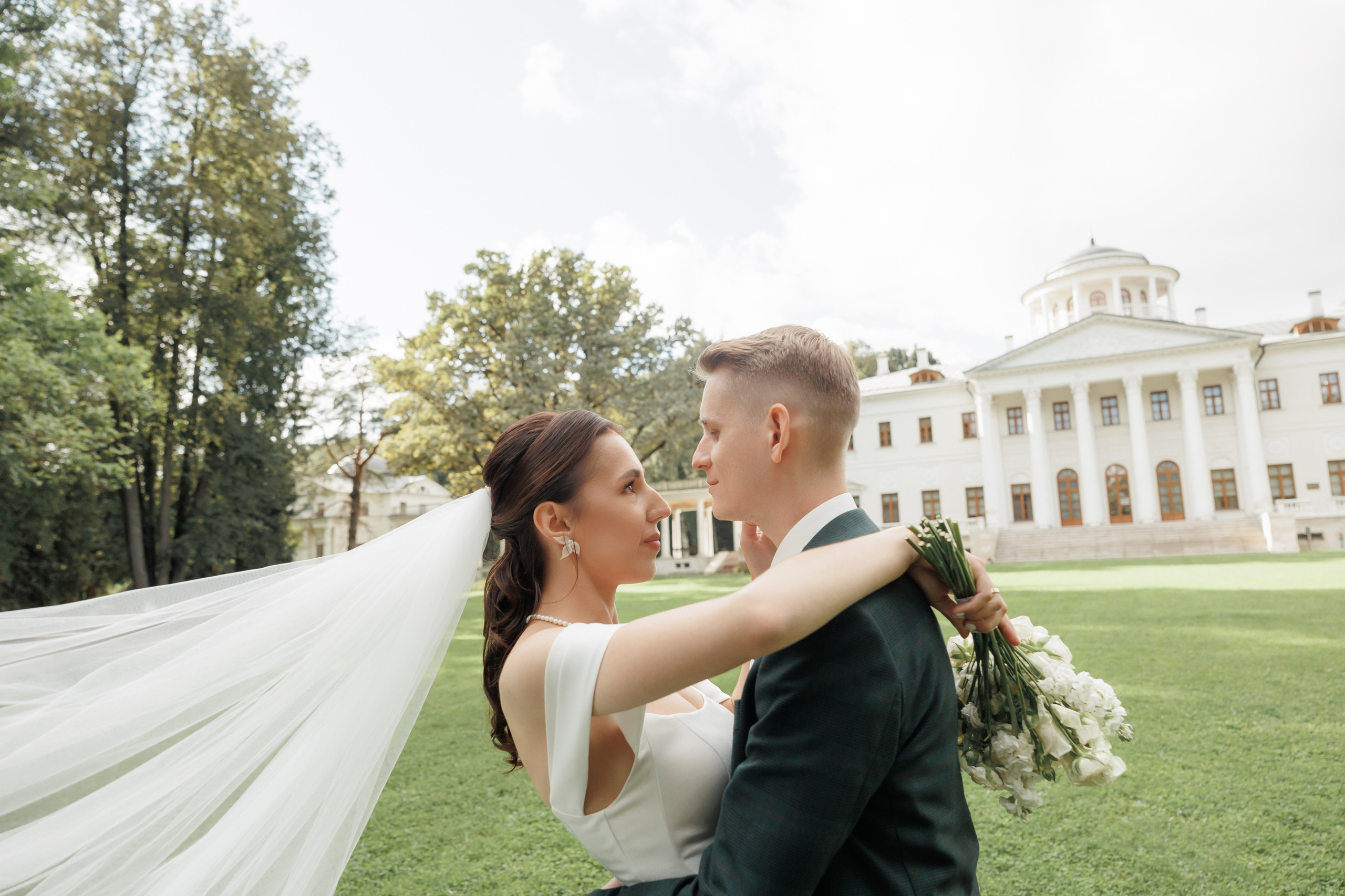 Регистрация в отеле Fish Point, ЗАГС Бутово, прогулка в Остафьево. Свадебный и репортажный фотограф (Москва, Королев и другие)