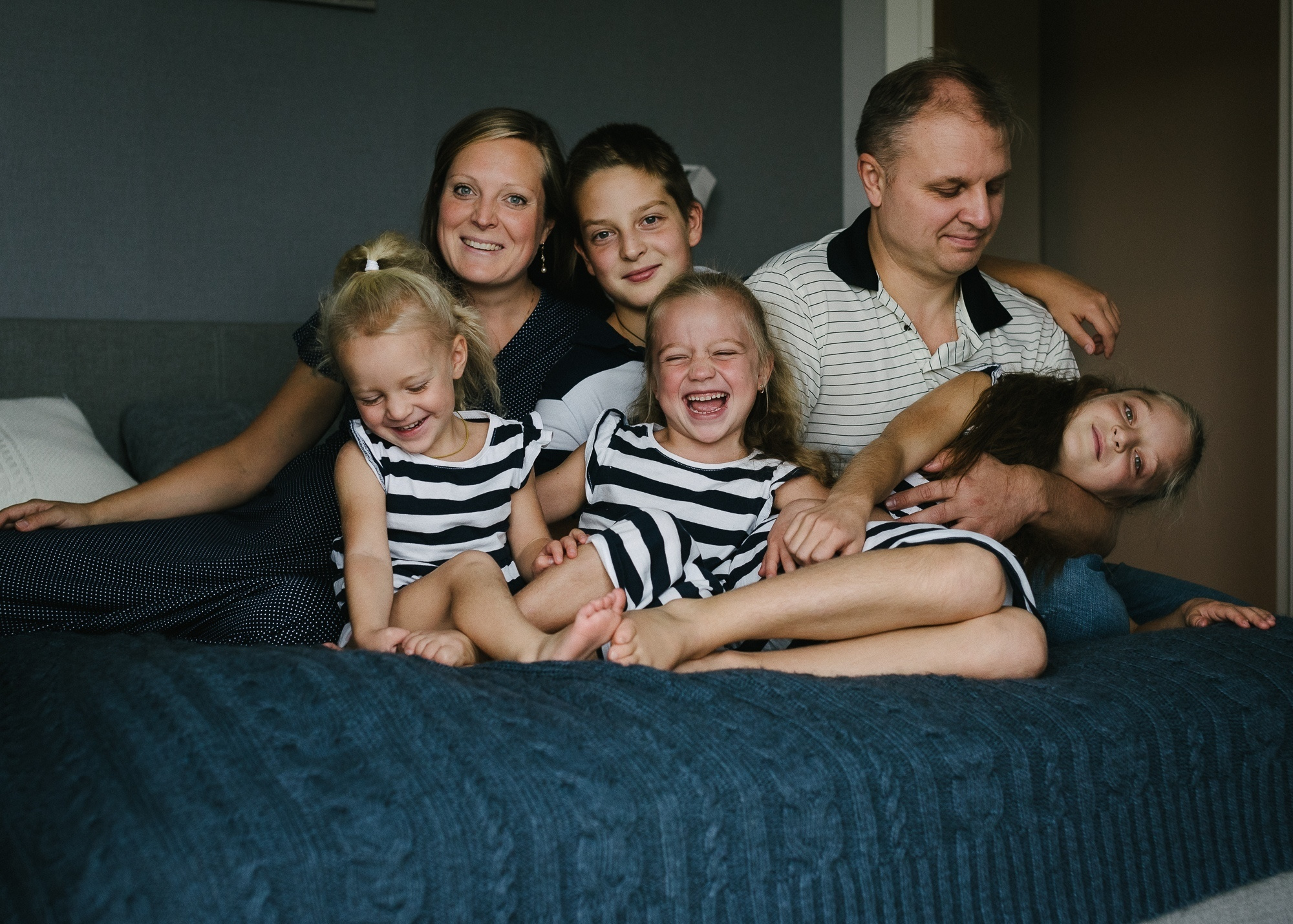 Большая семья в ожидании пятого чуда. Семейный и детский фотограф в Санкт-Петербурге Марина Сергеева