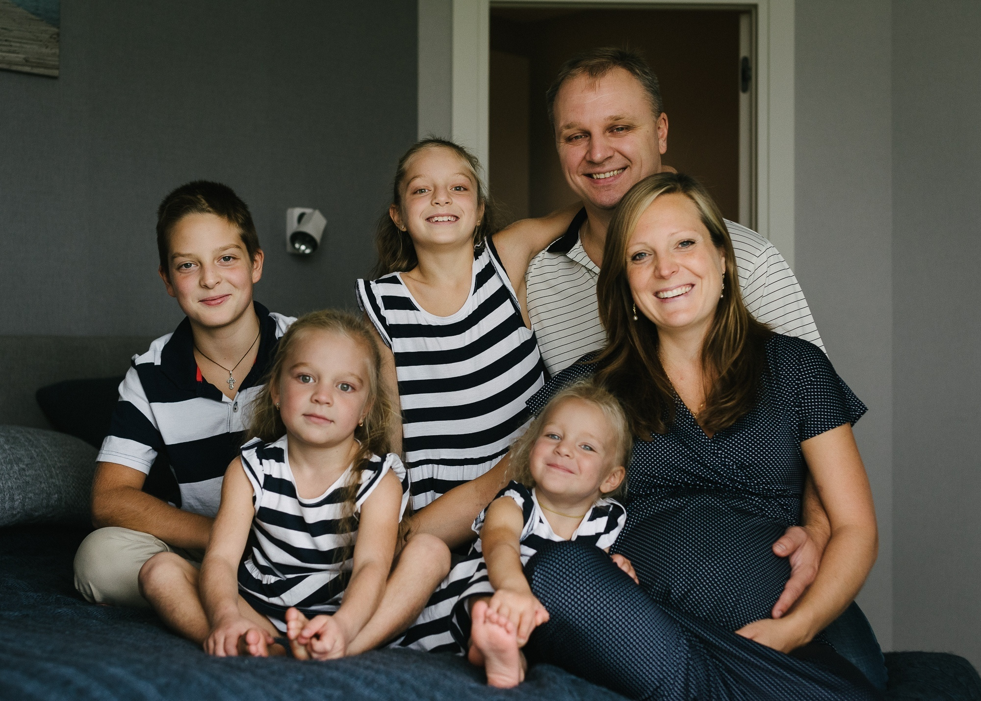 Большая семья в ожидании пятого чуда. Семейный и детский фотограф в Санкт-Петербурге Марина Сергеева